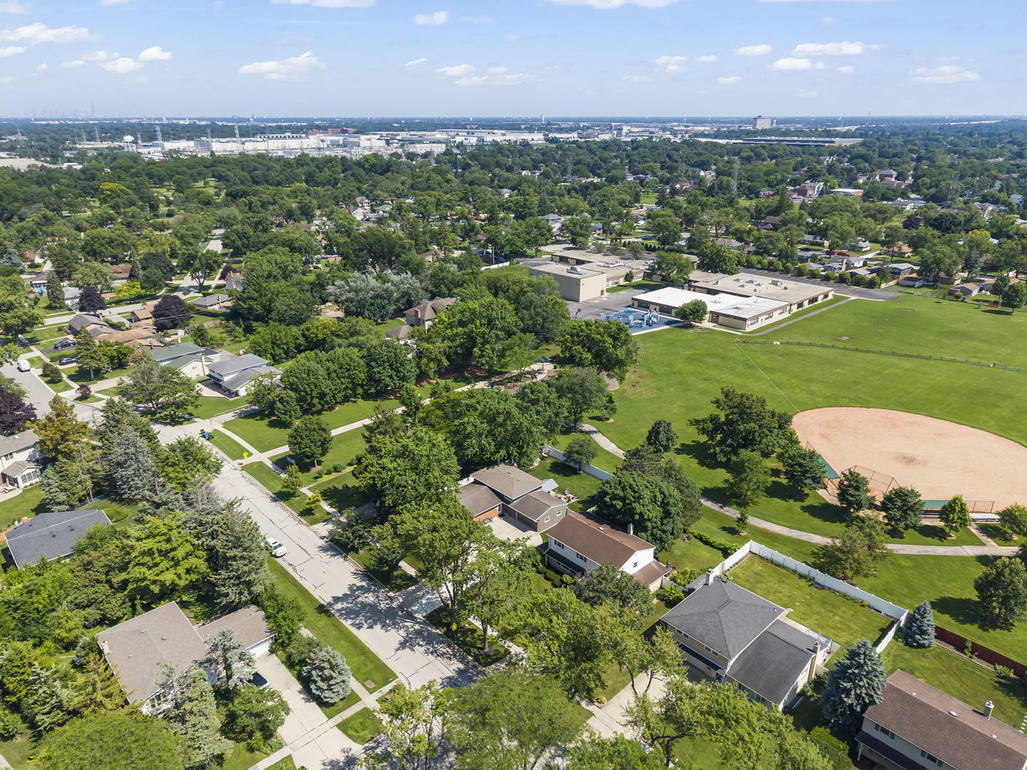 15W621 Diversey Avenue