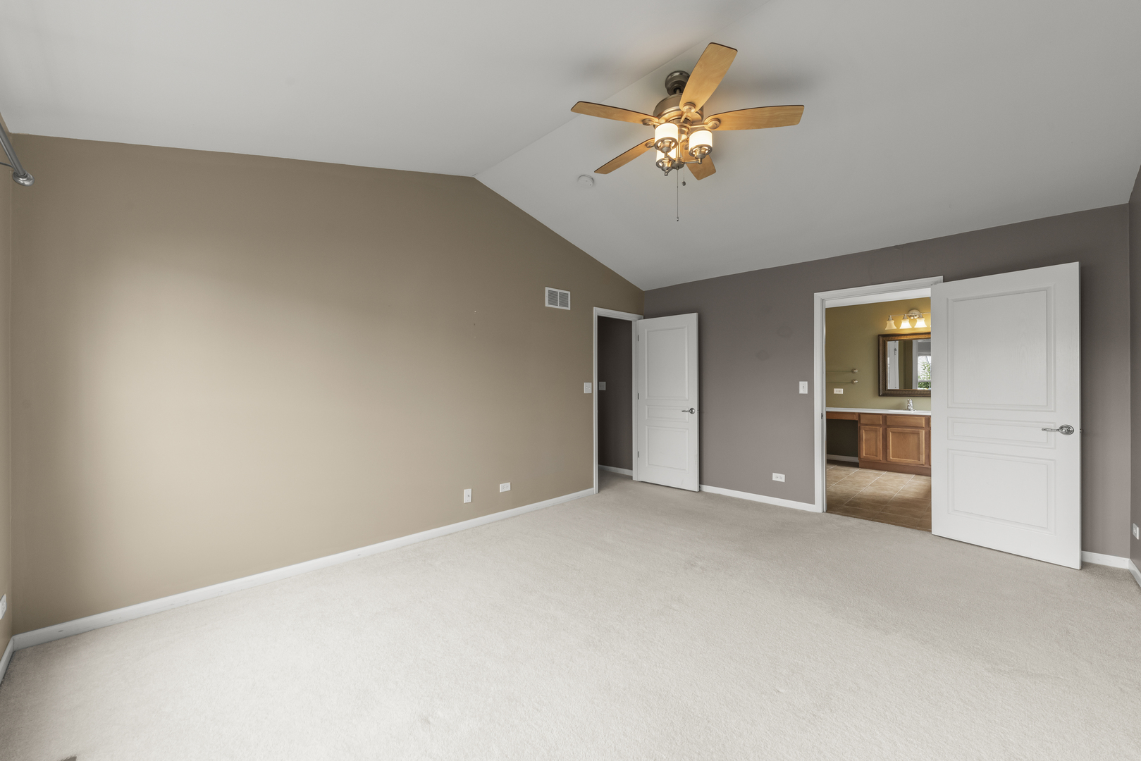 3111 Drury Lane