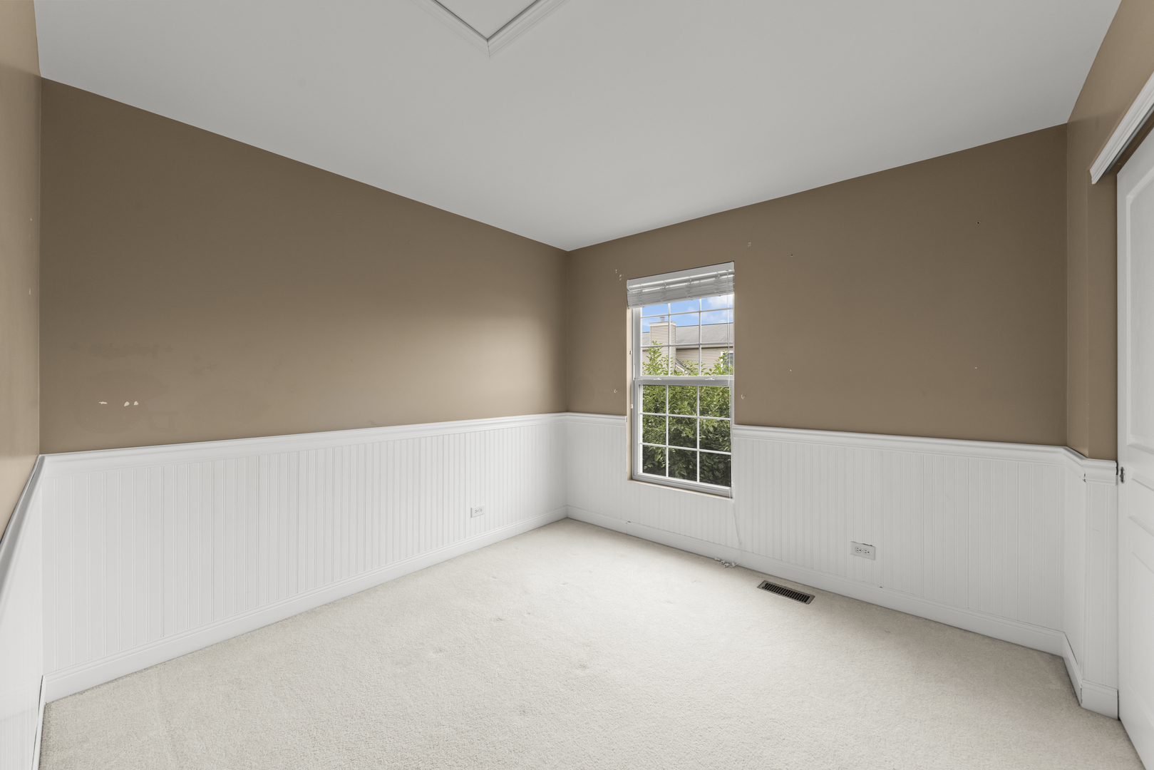 3111 Drury Lane