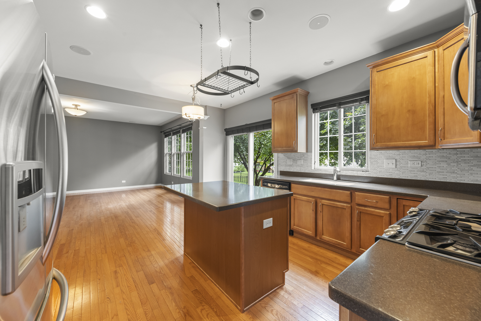 3111 Drury Lane