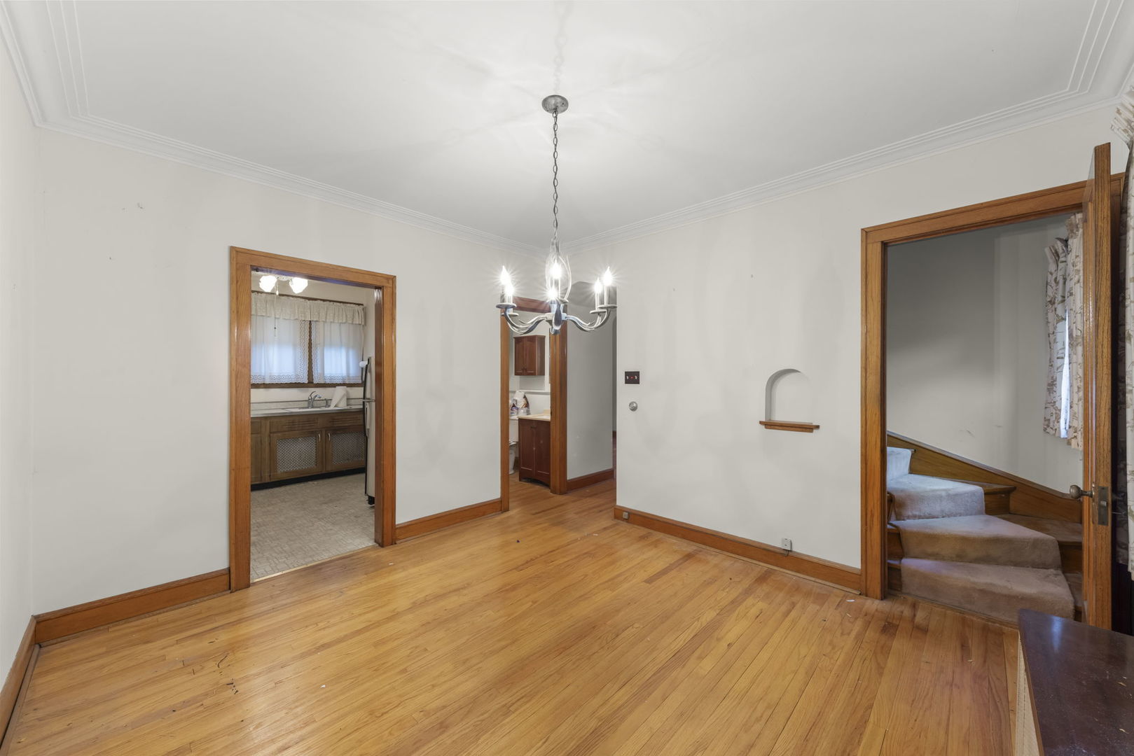 421 W Alexander Boulevard