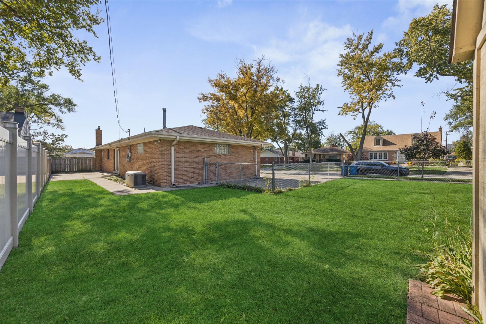 303 E Butterfield Road