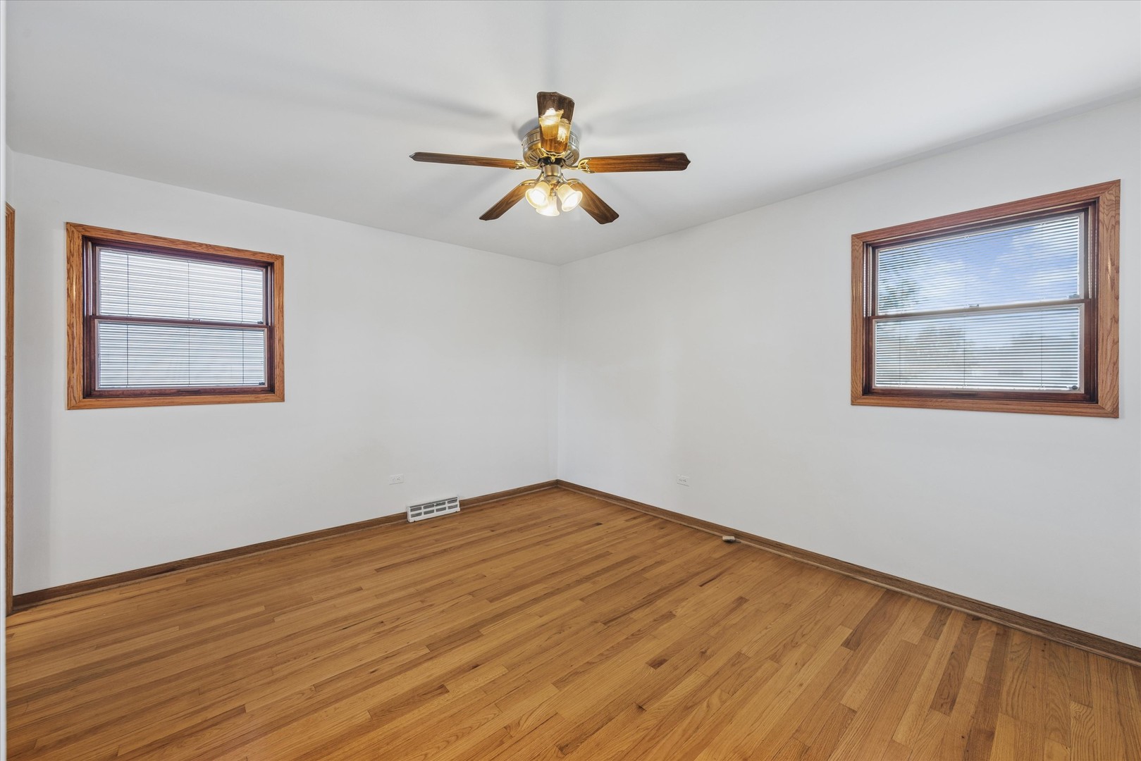 303 E Butterfield Road