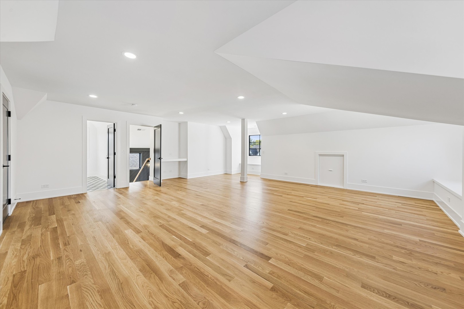 199 N Walnut Street