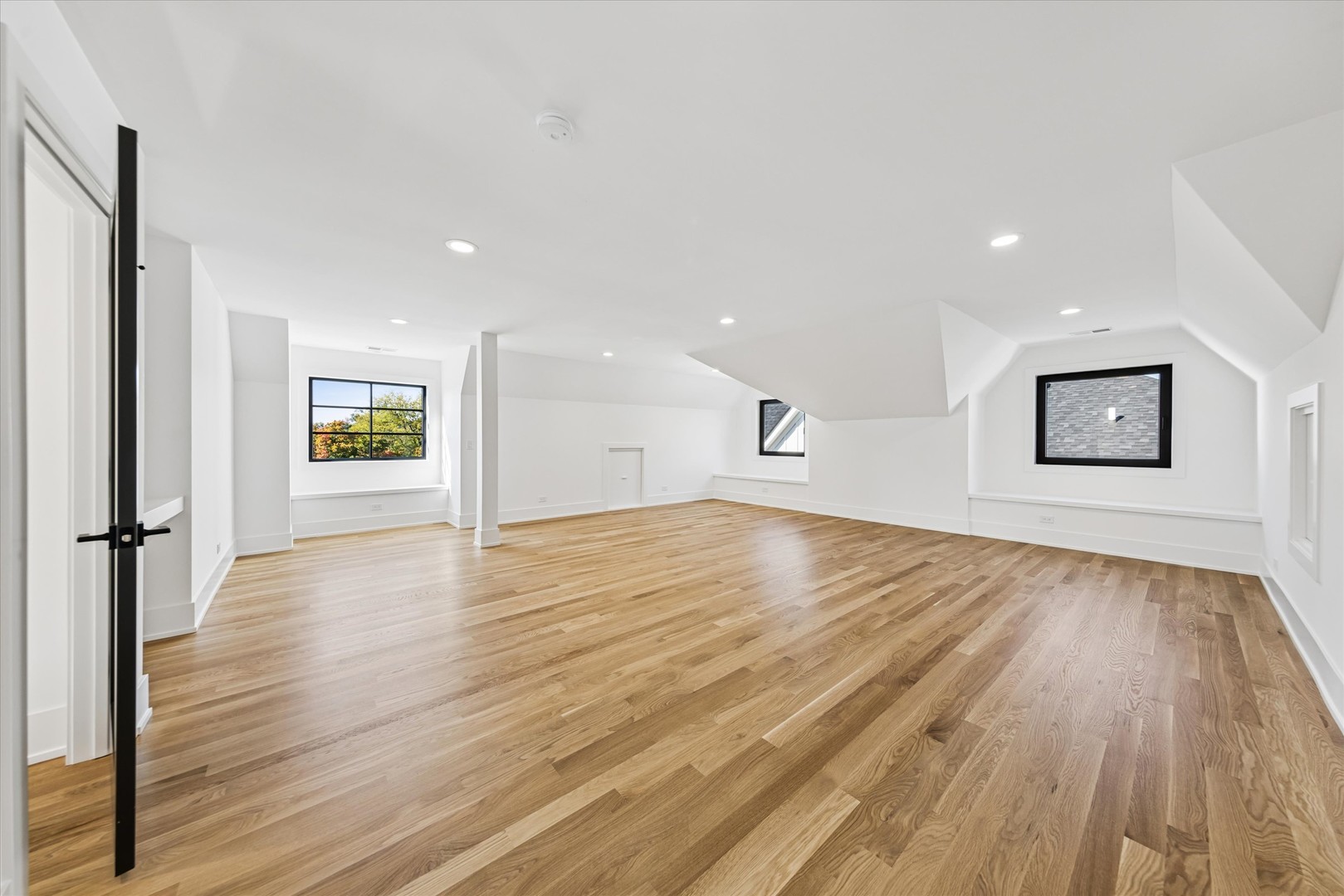 199 N Walnut Street