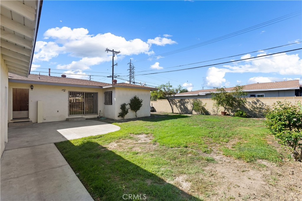 8805 Stardust Lane