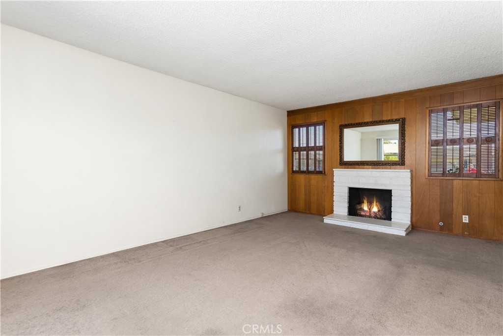 8805 Stardust Lane