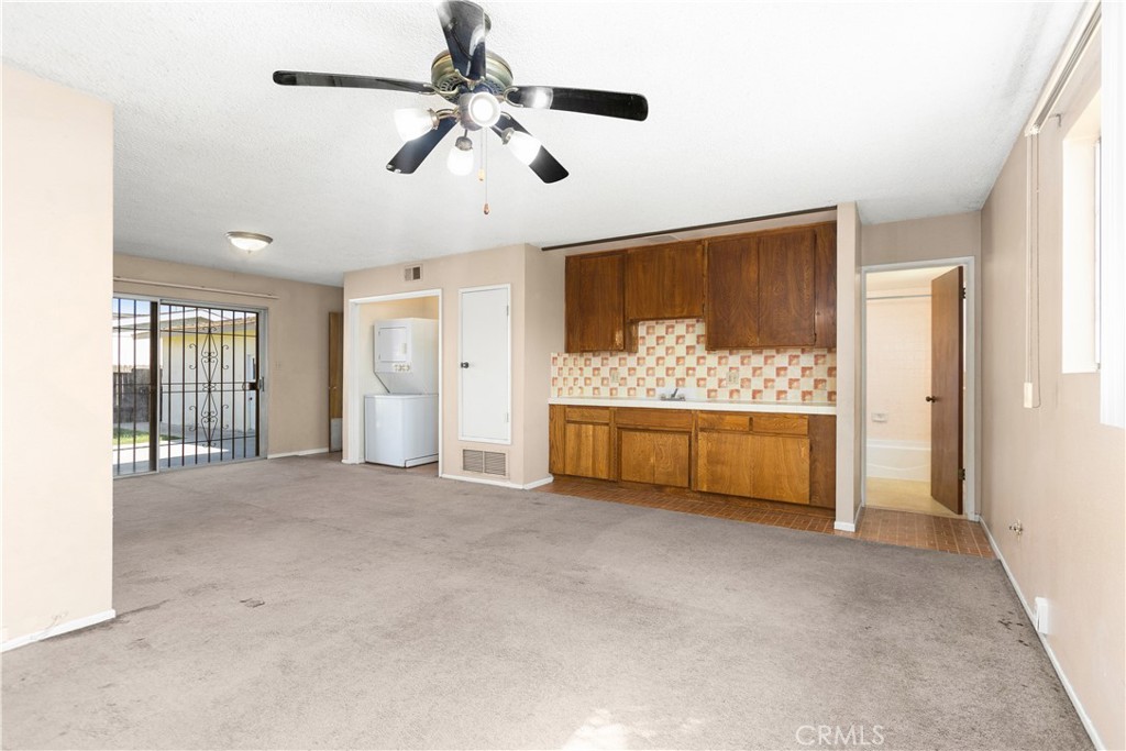 8805 Stardust Lane
