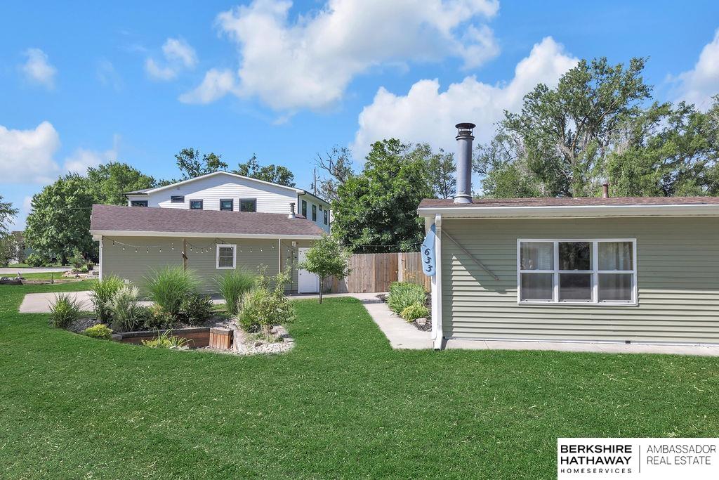 633 Cottonwood Circle