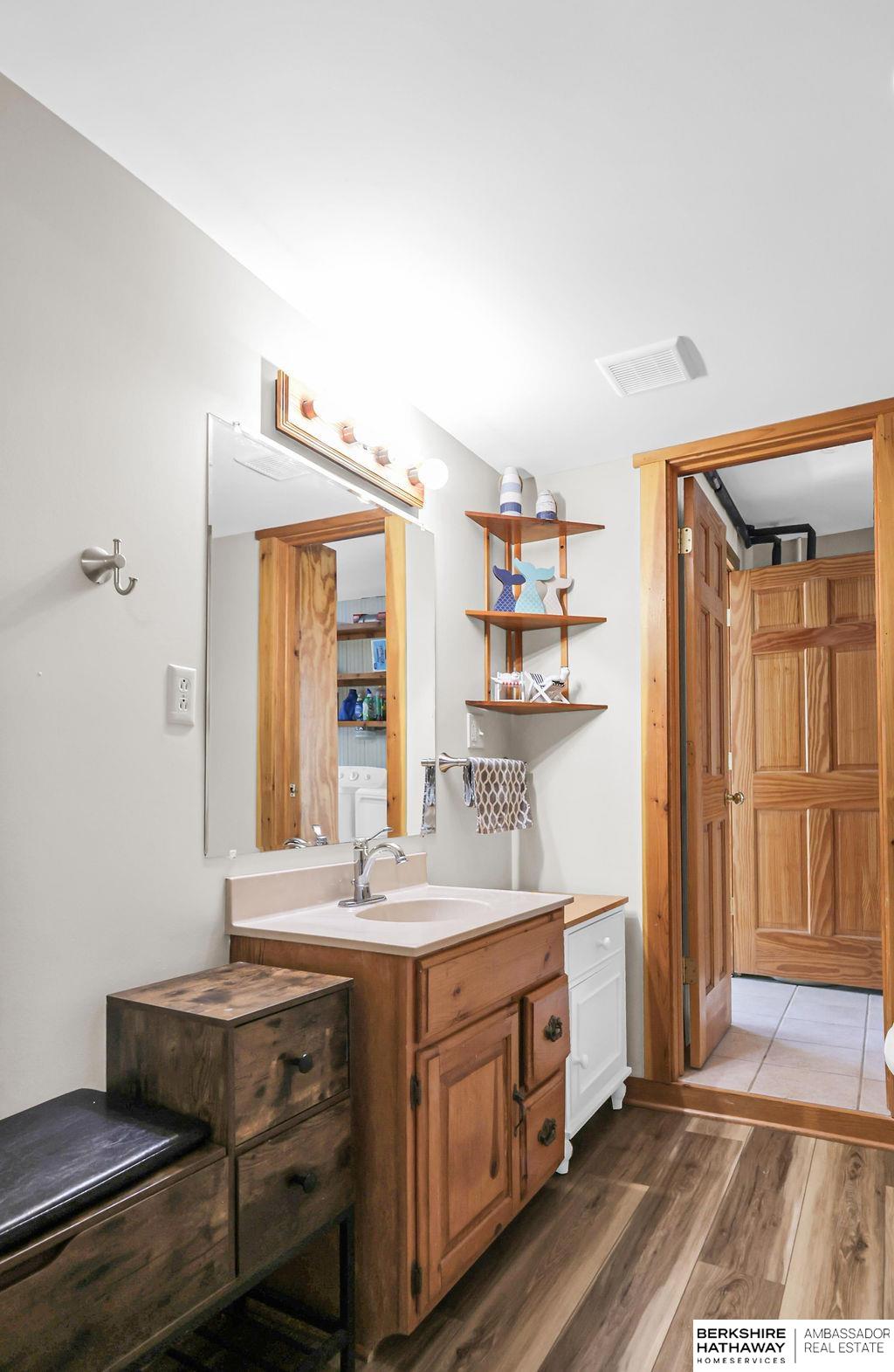 633 Cottonwood Circle