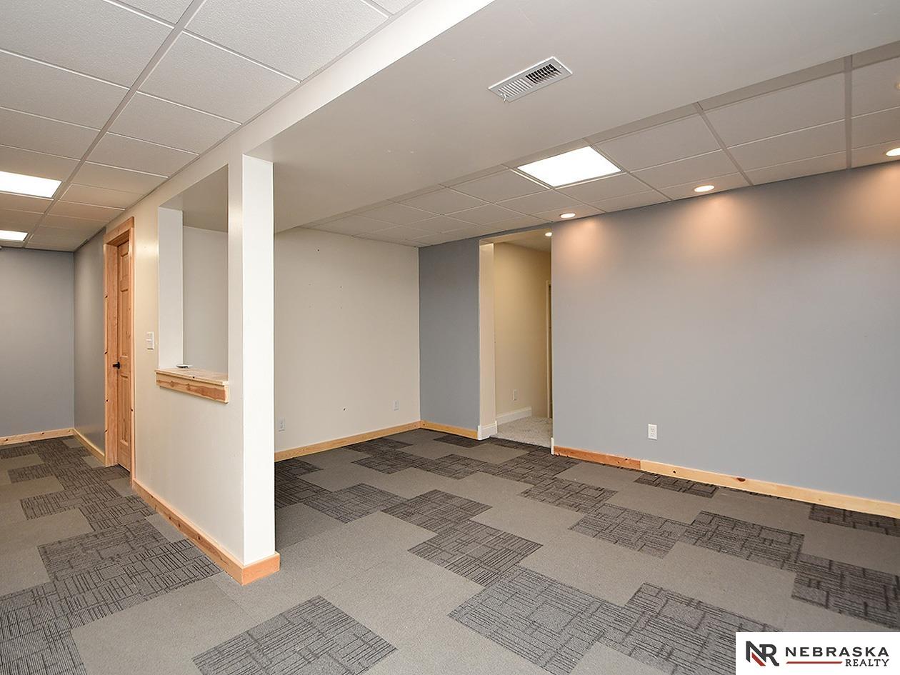 111 E 12th Corso