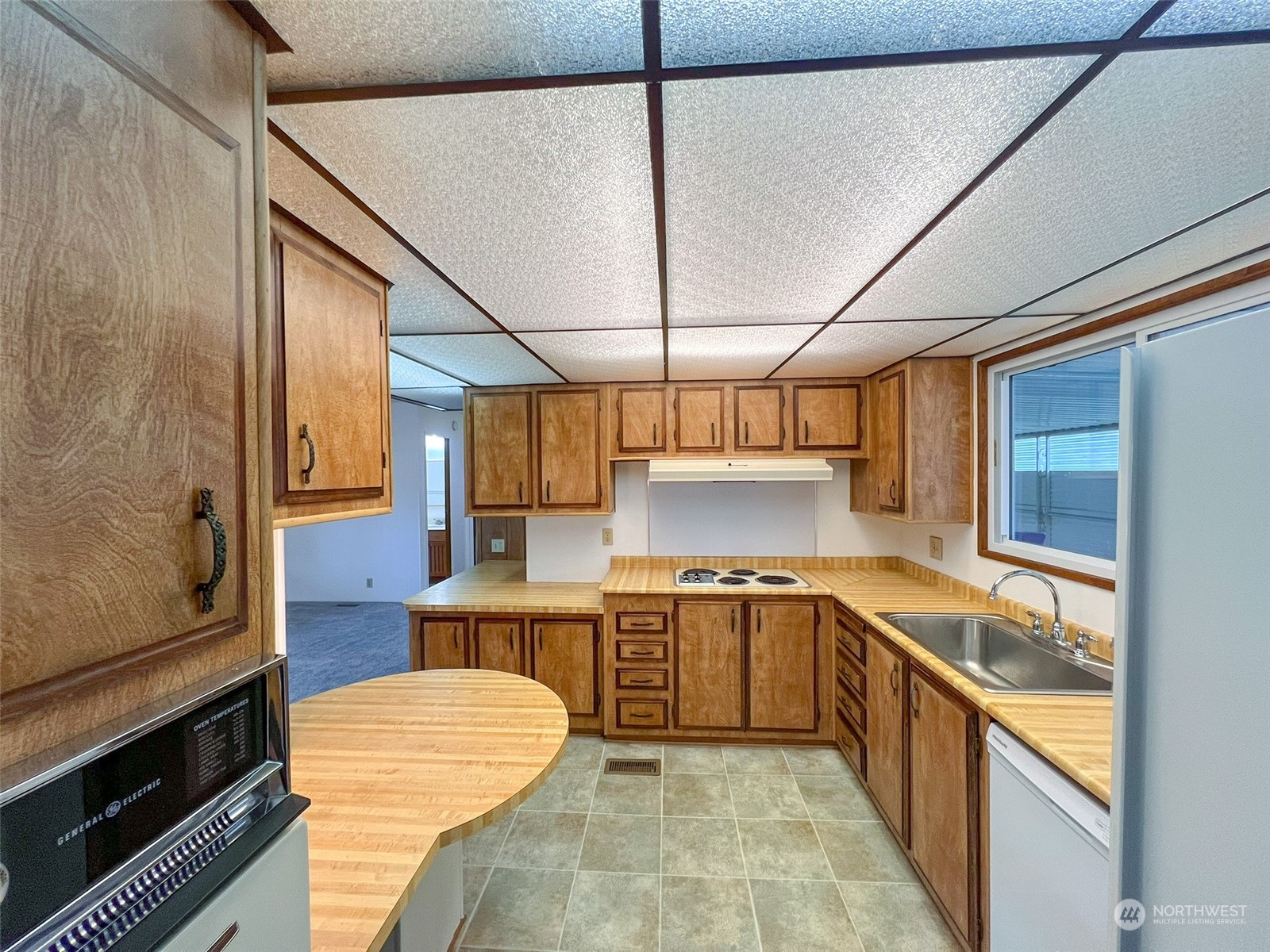 2376 Kingfisher