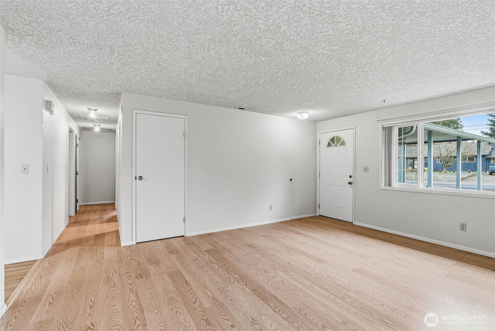 210 Beacon Hill Drive