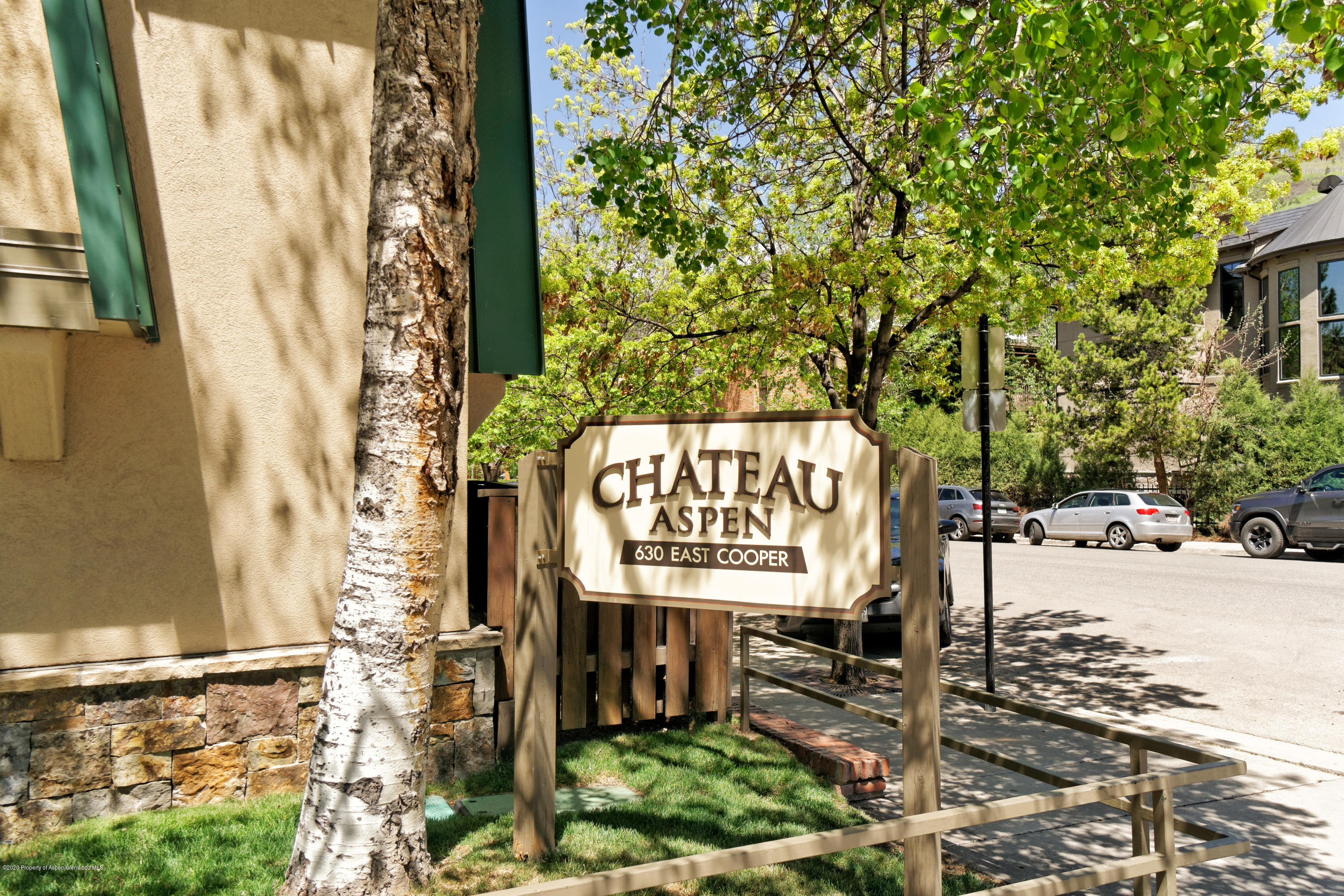 630 E Cooper Ave, #1