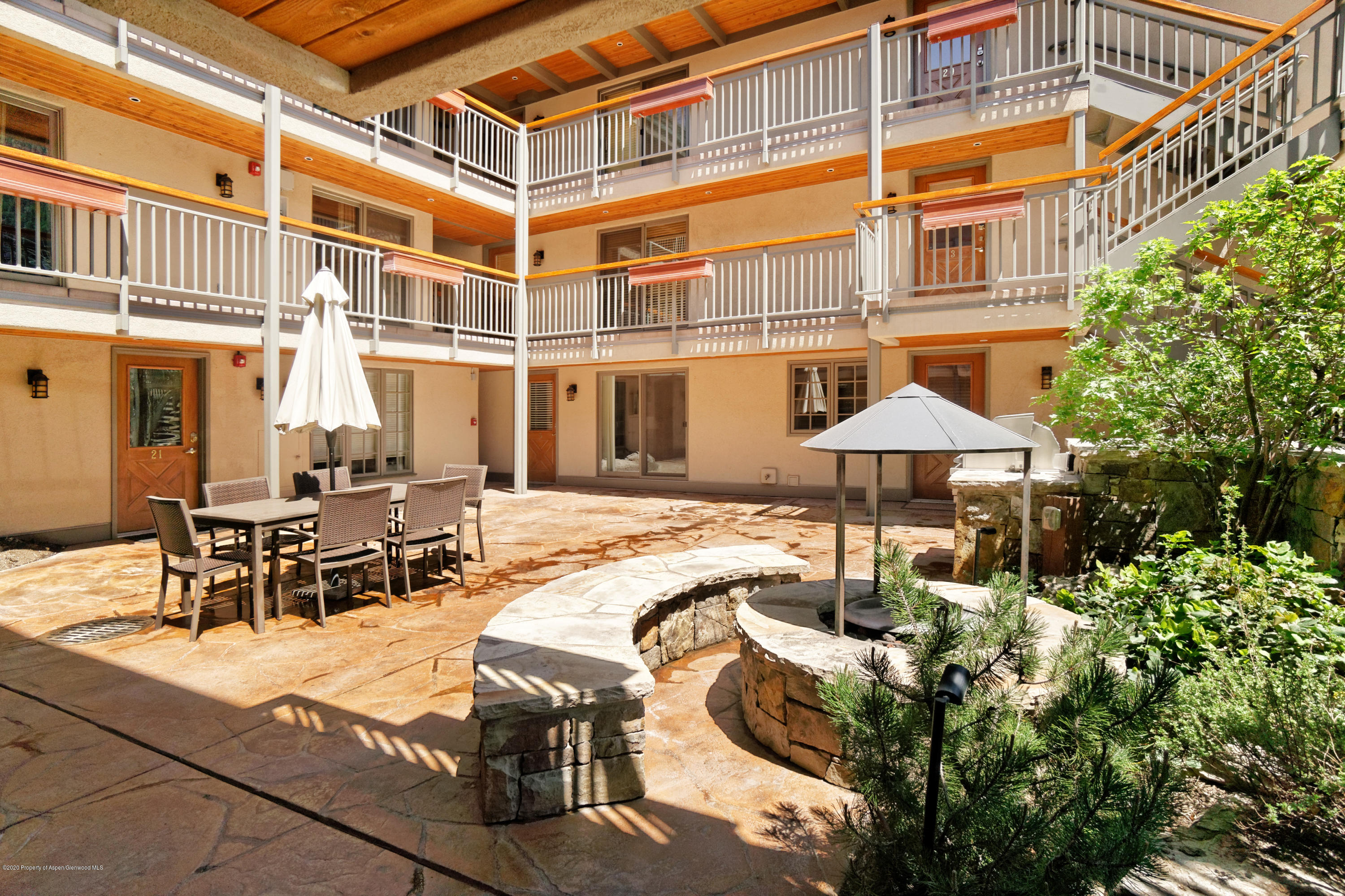 630 E Cooper Ave, #1