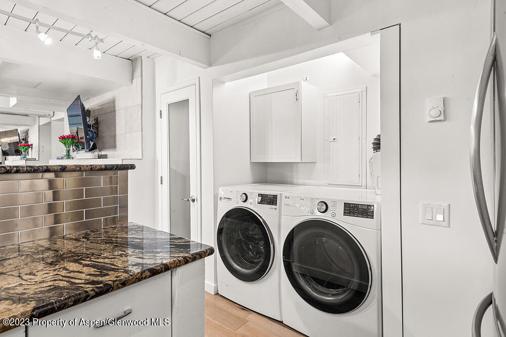 630 E Cooper Ave, #4