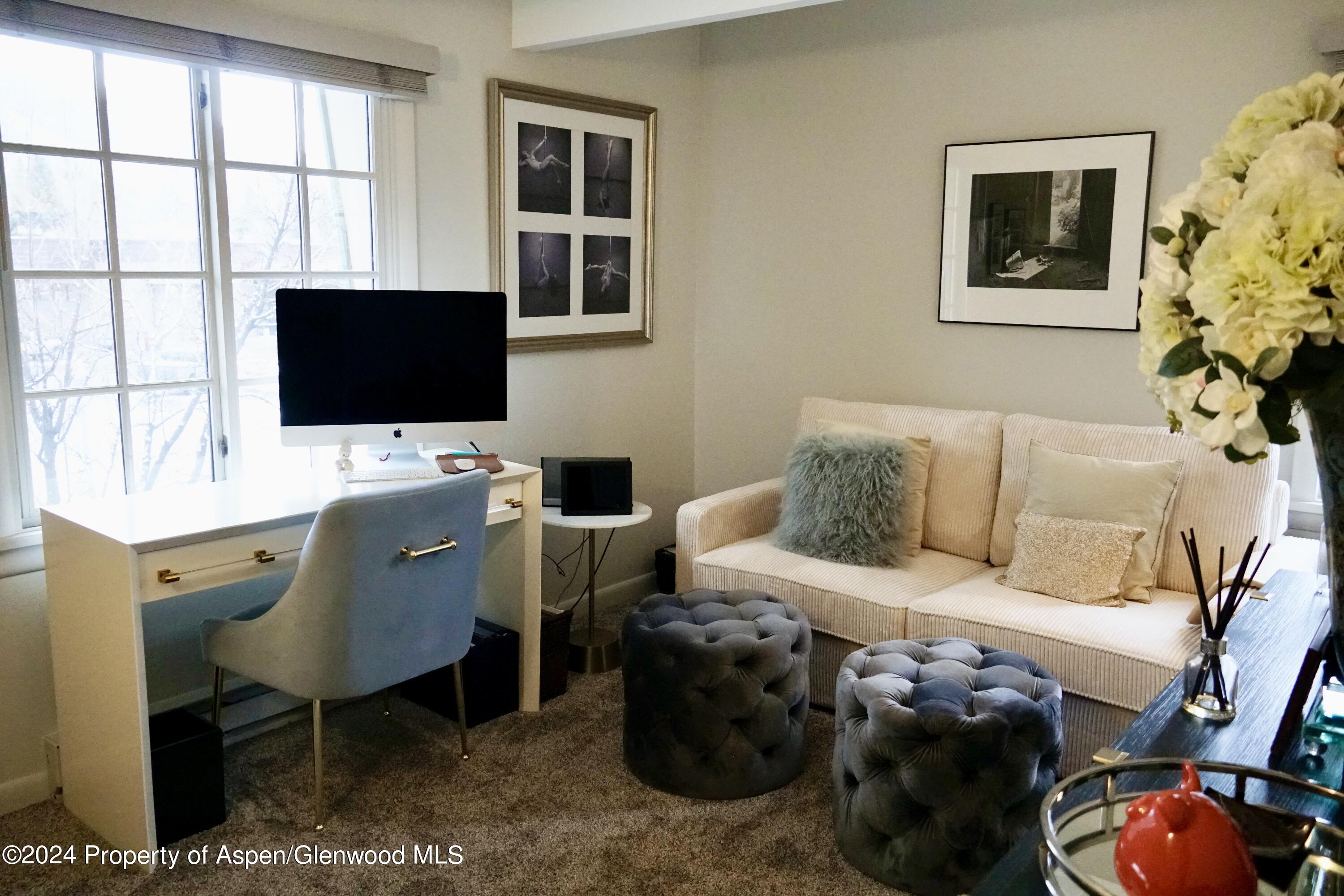 630 E Cooper Avenue, 20