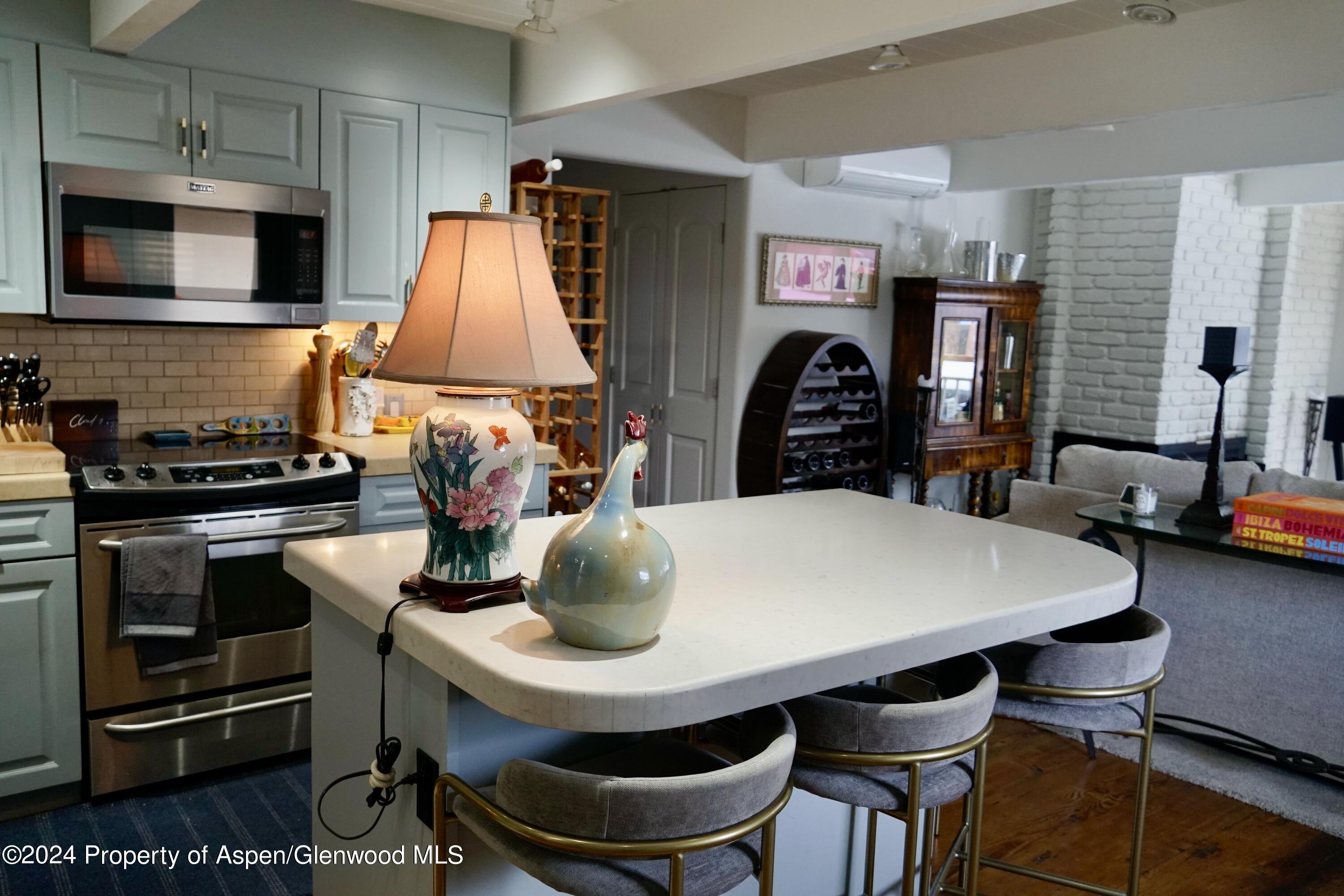 630 E Cooper Avenue, 20