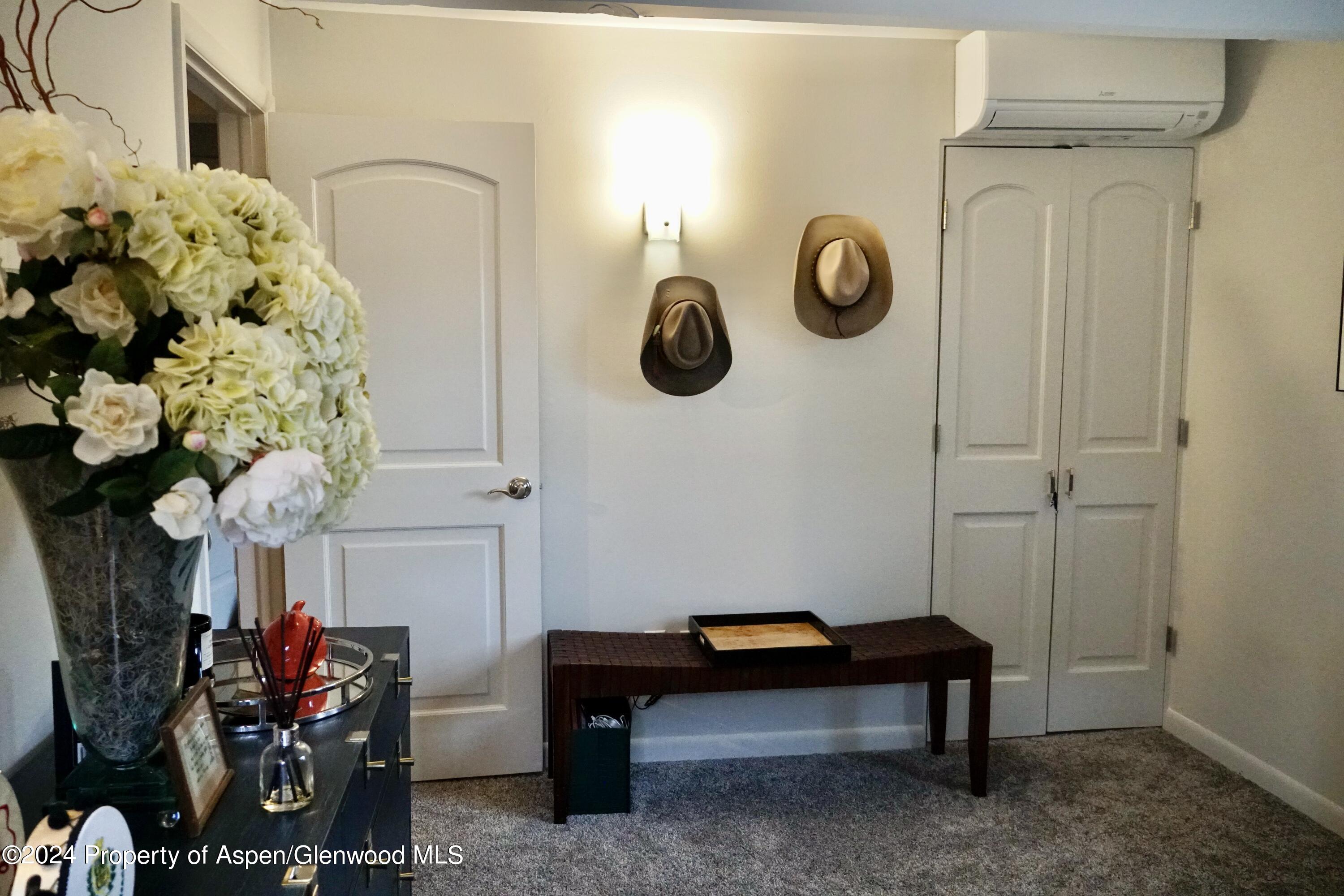 630 E Cooper Avenue, 20