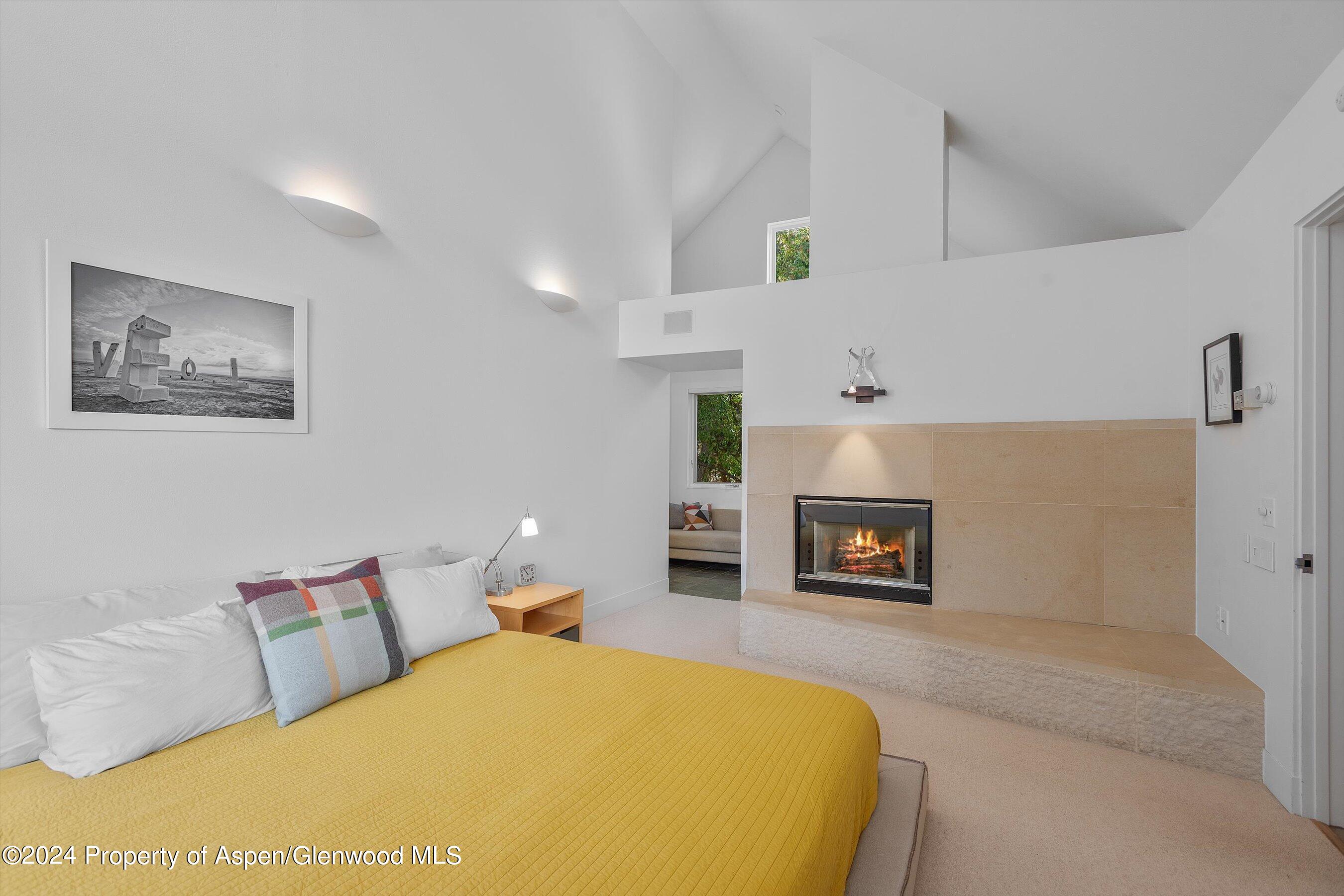 1270 Mountain View Drive