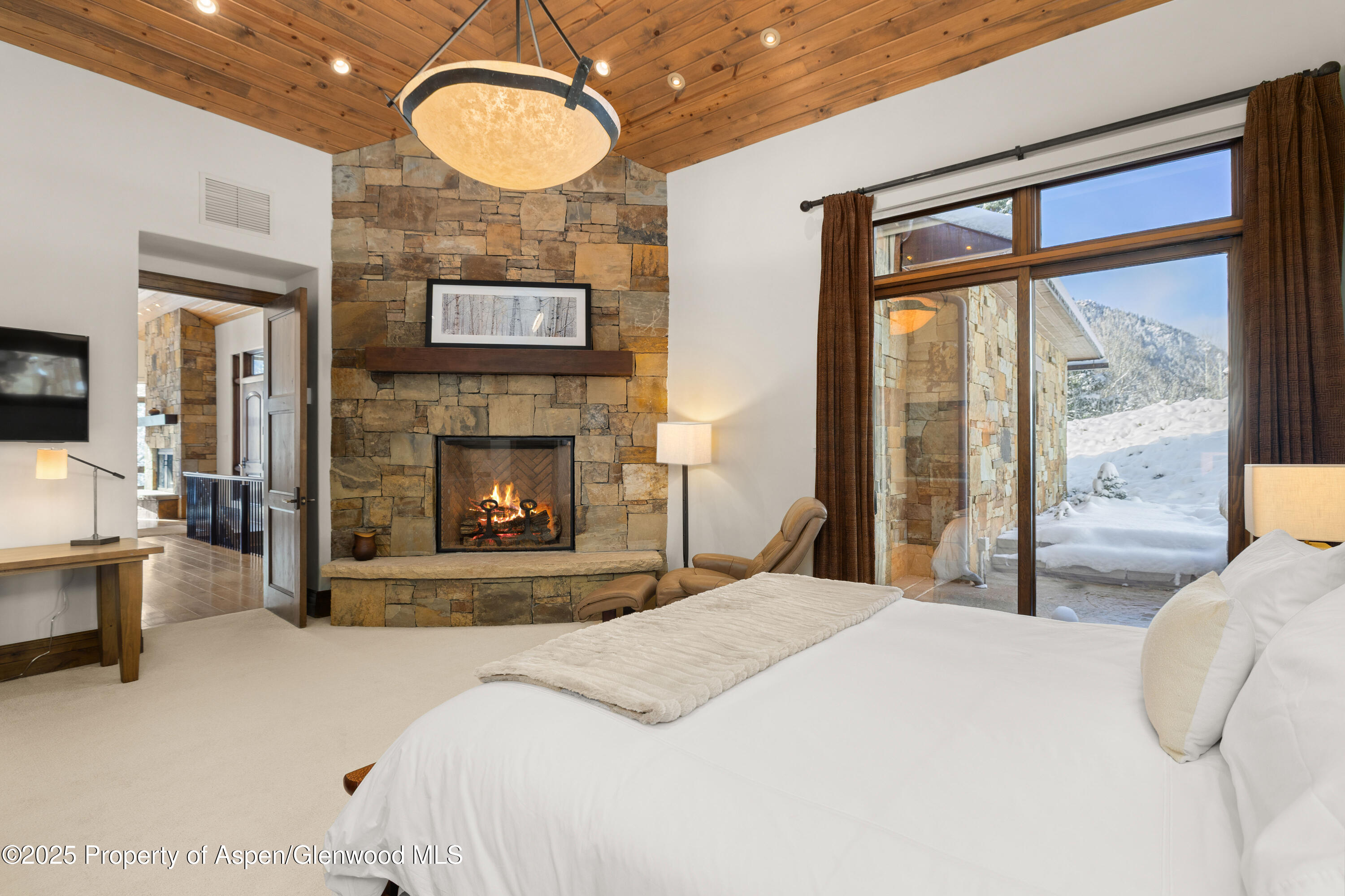 96 Mountain Laurel, B