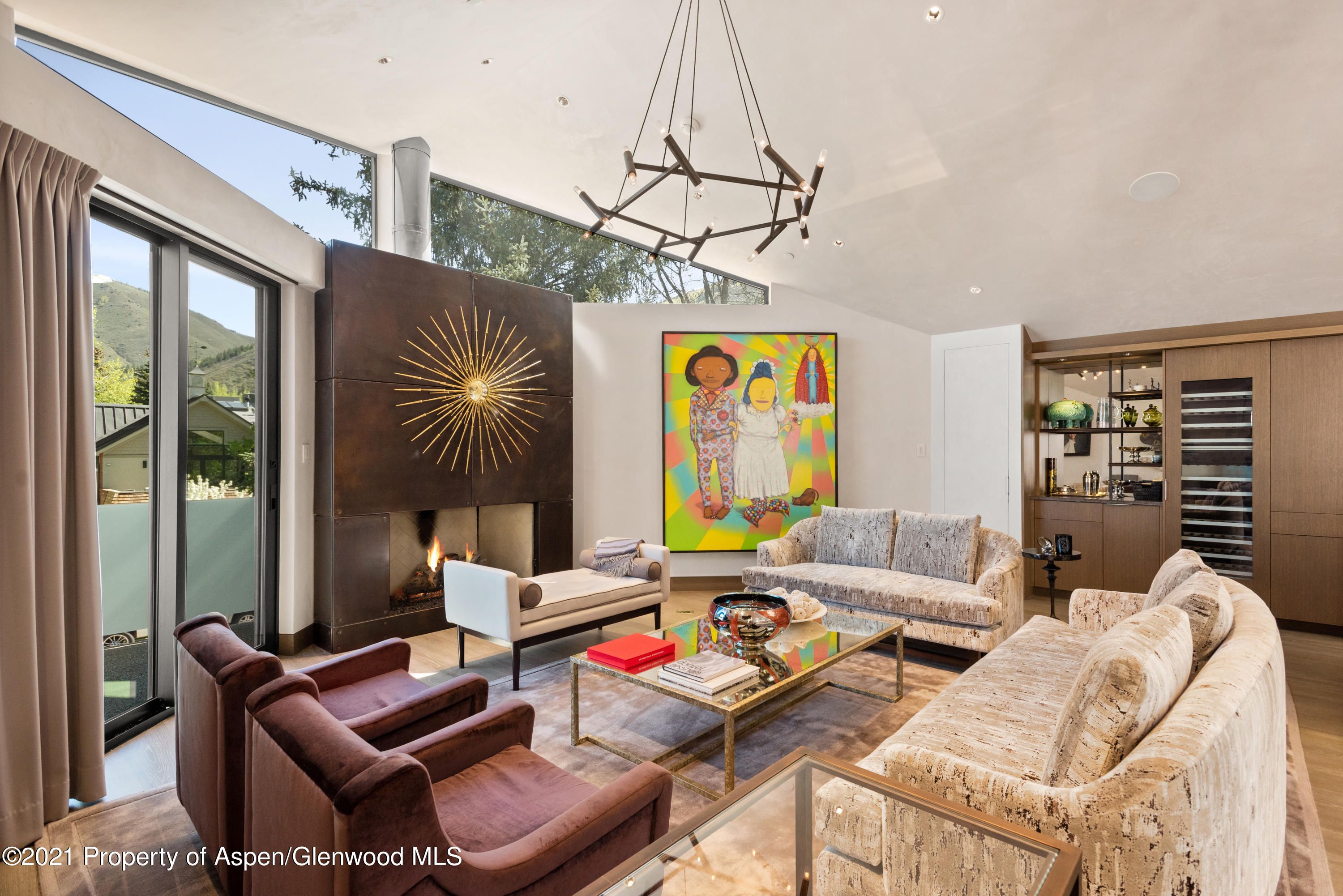 727 E Hopkins Avenue A