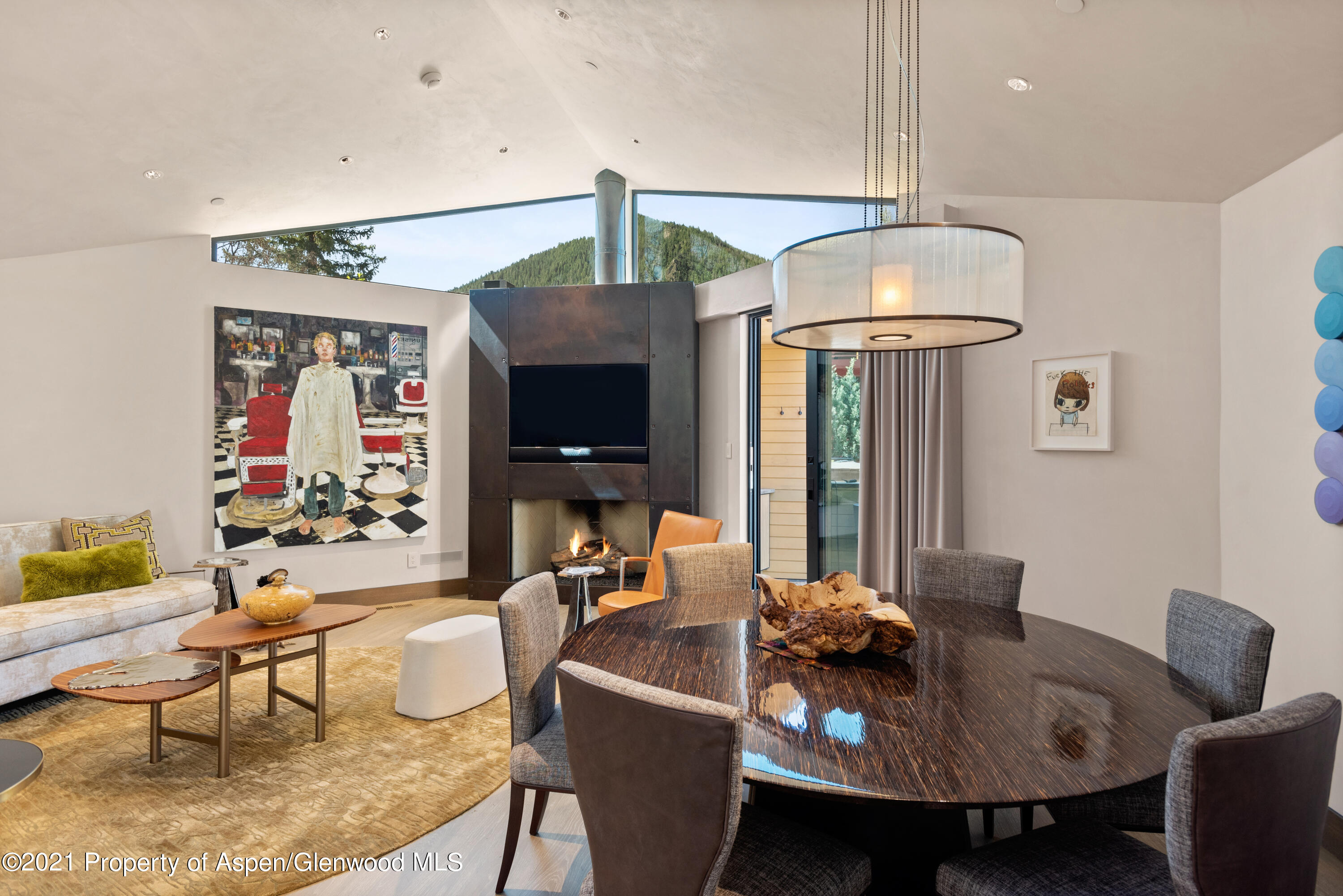 727 E Hopkins Avenue A