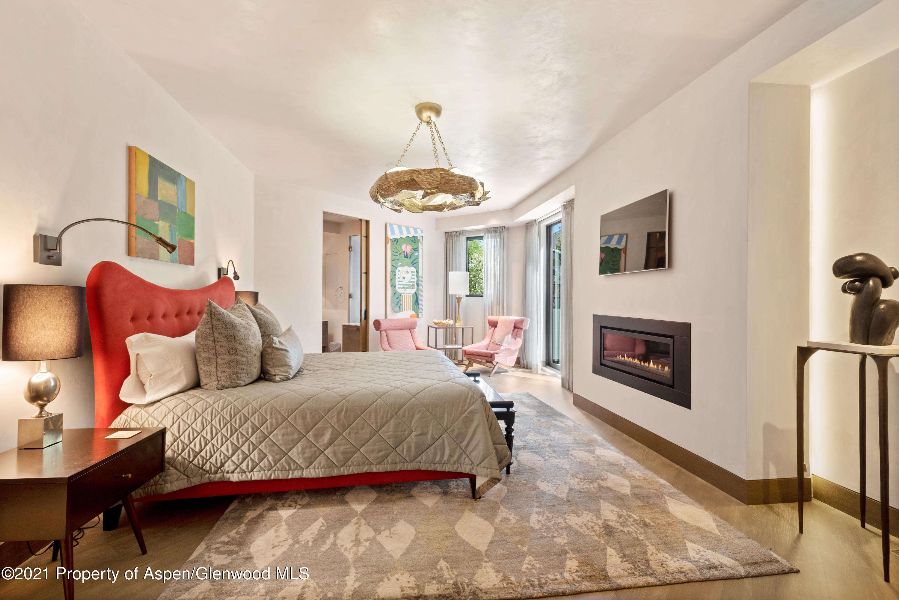 727 E Hopkins Avenue A