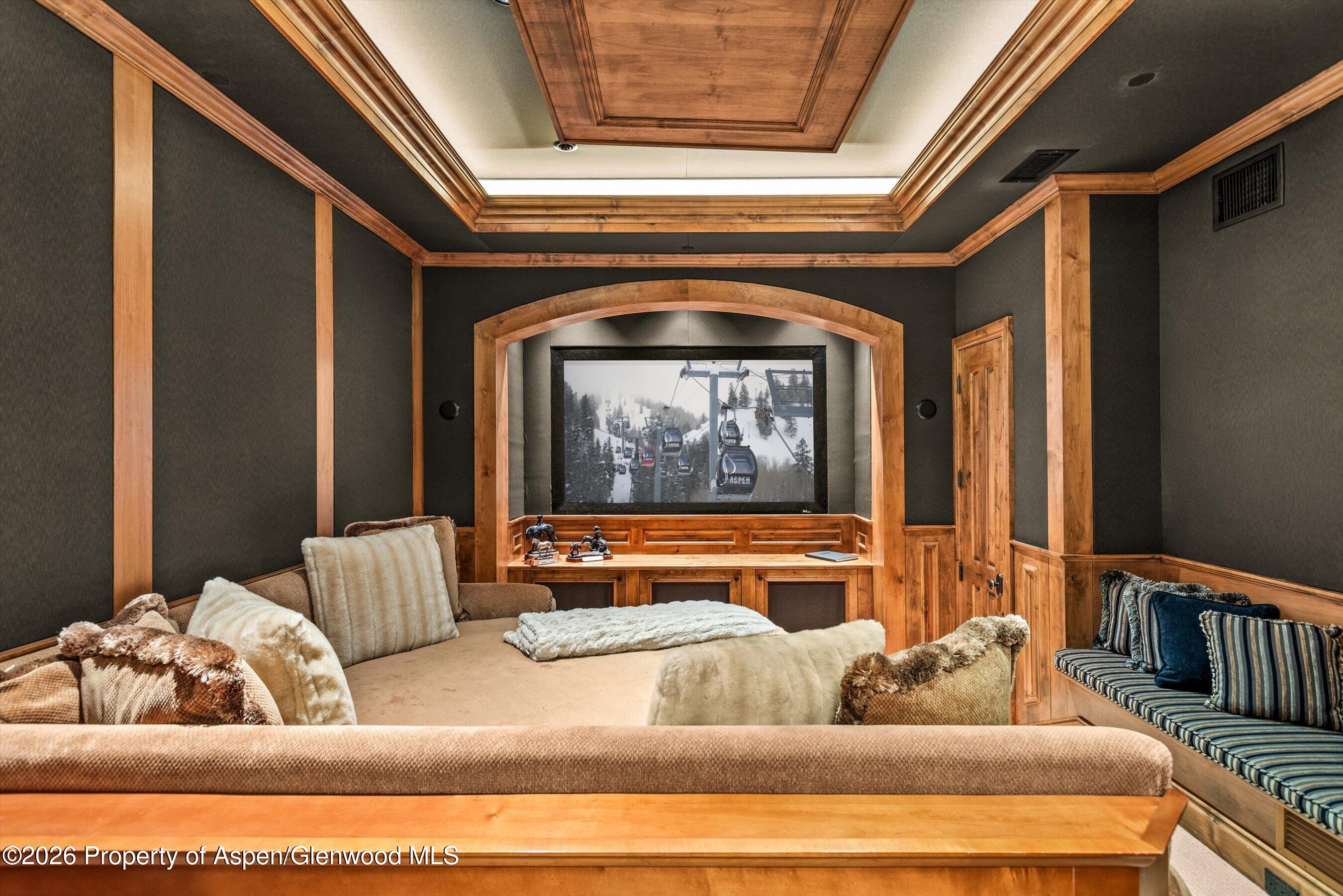 161 Popcorn Lane