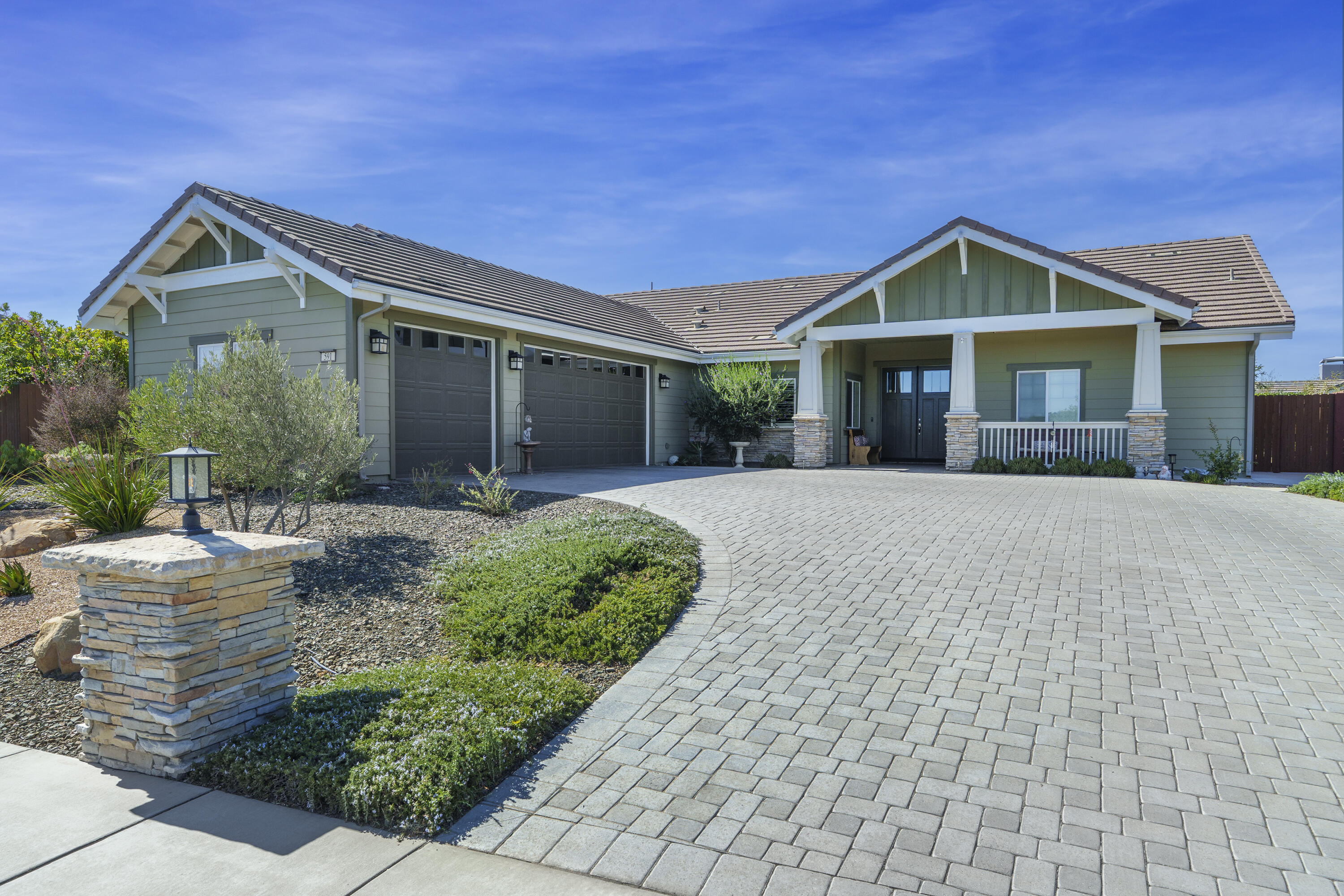 591 Valley Oak Road