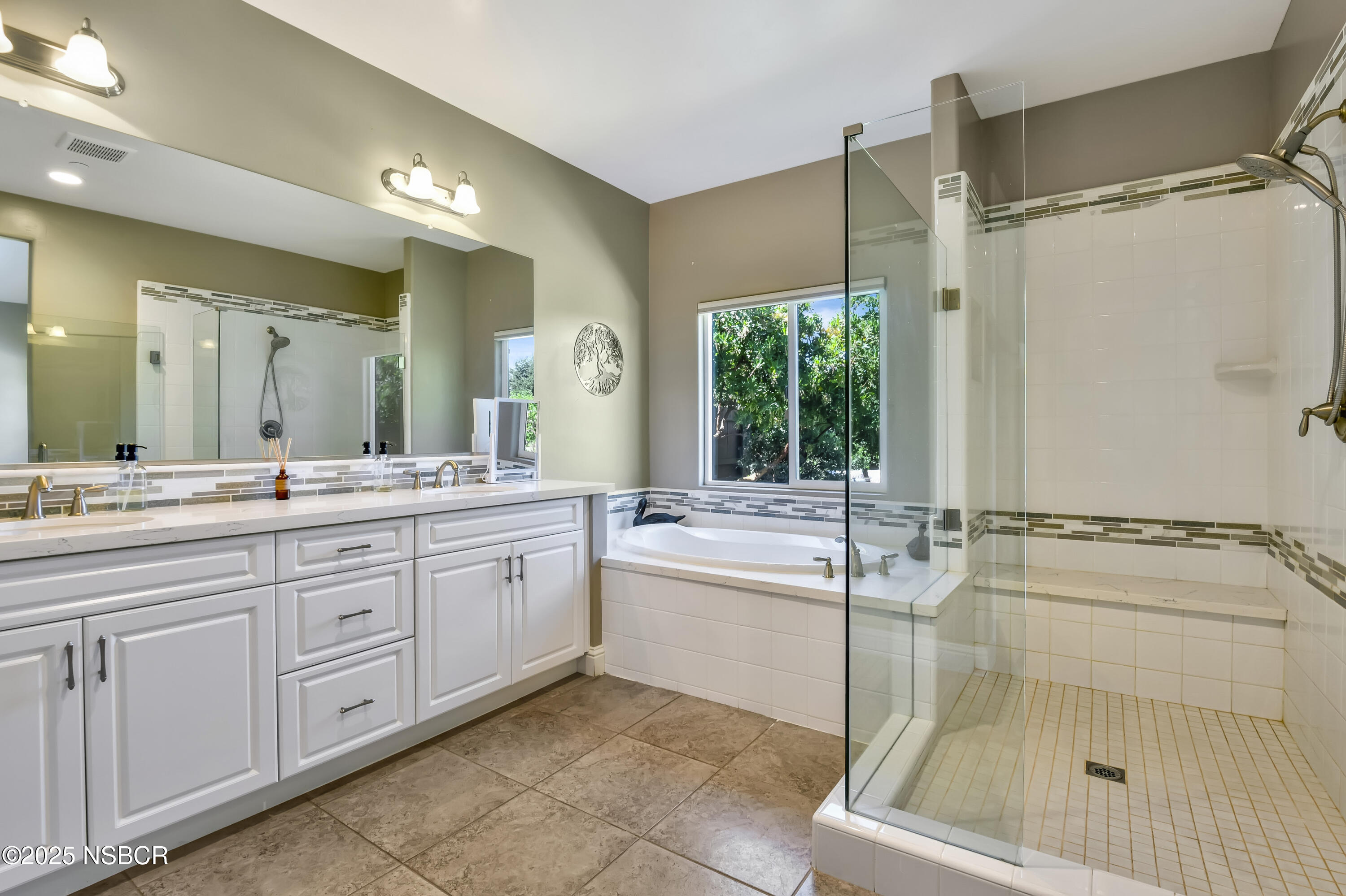 585 Valley Oak Road
