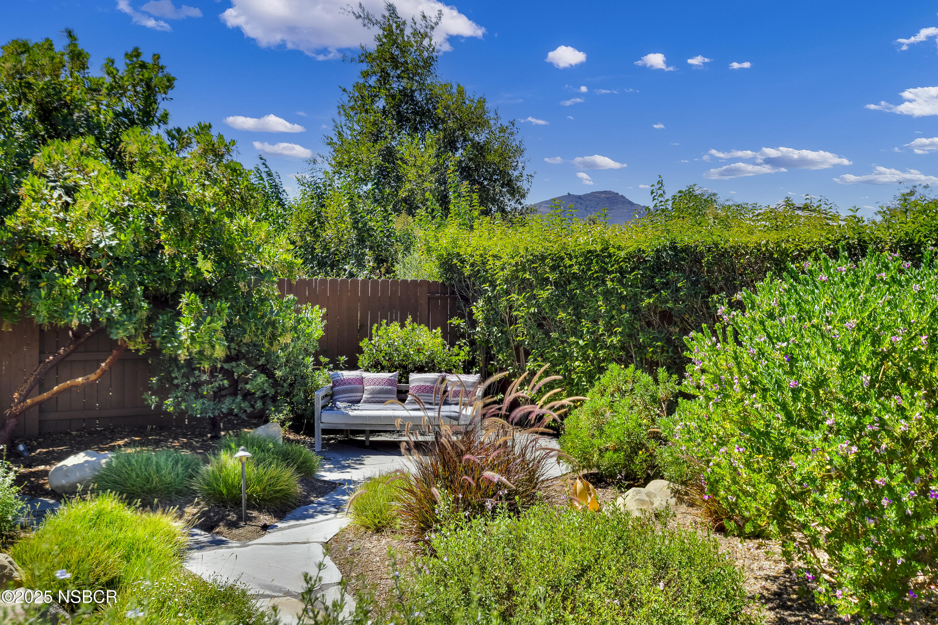 585 Valley Oak Road