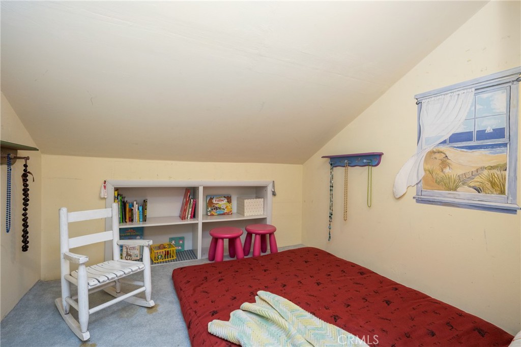 2103 Via Viejo
