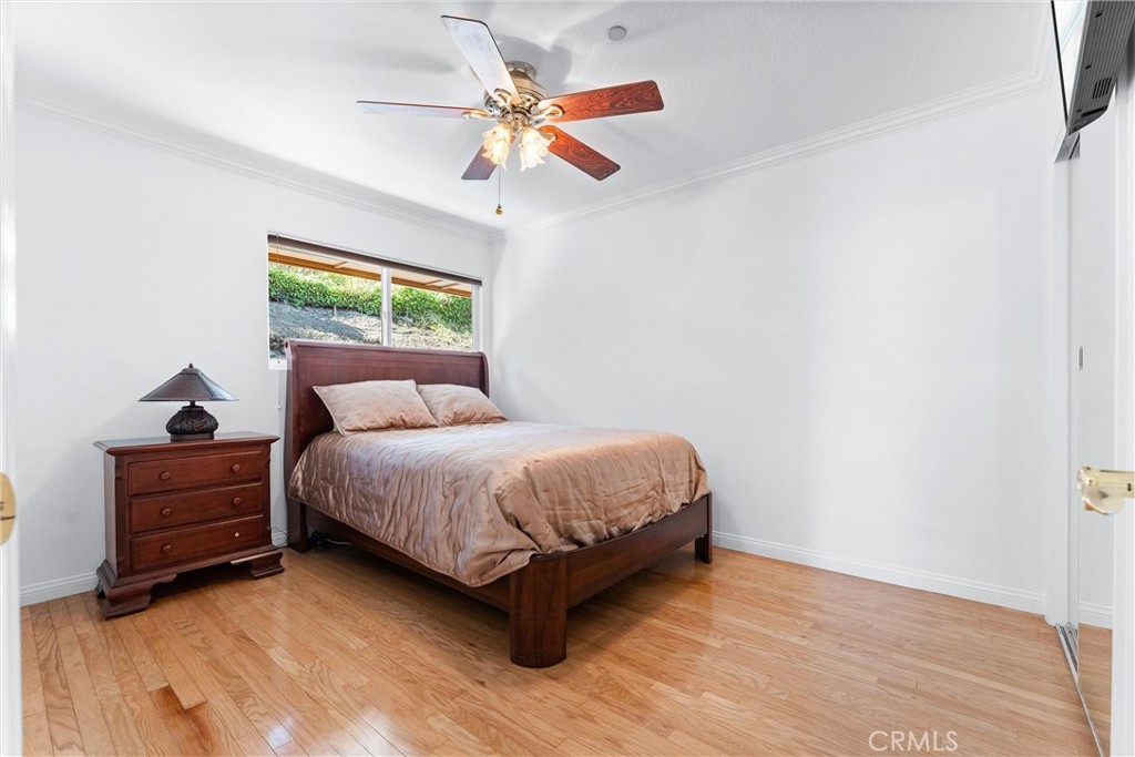 716 Avenida Columbo