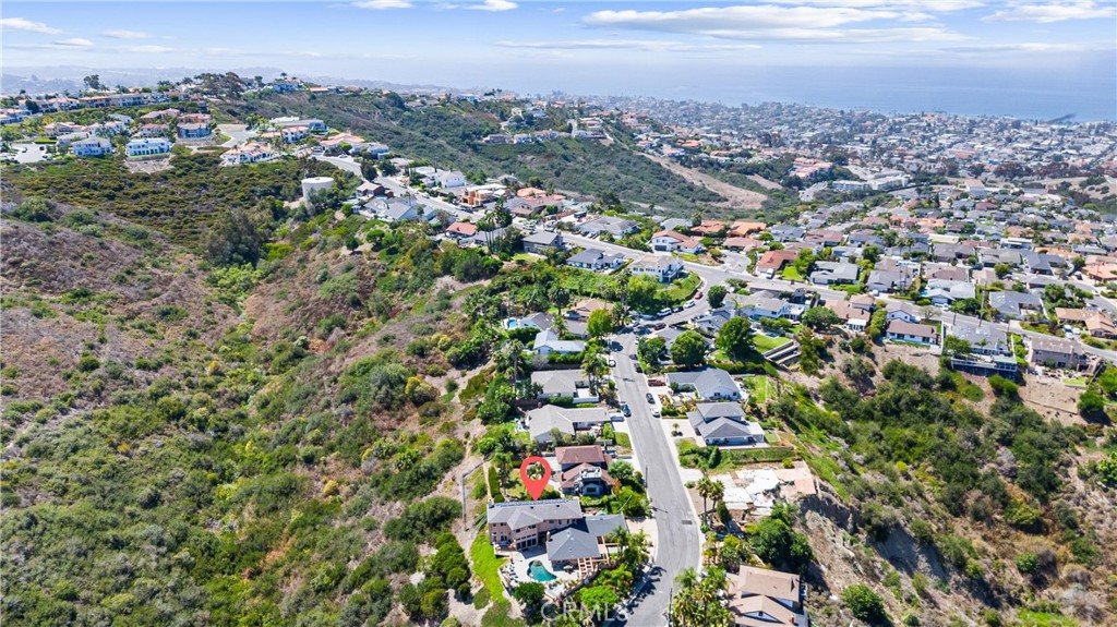 716 Avenida Columbo