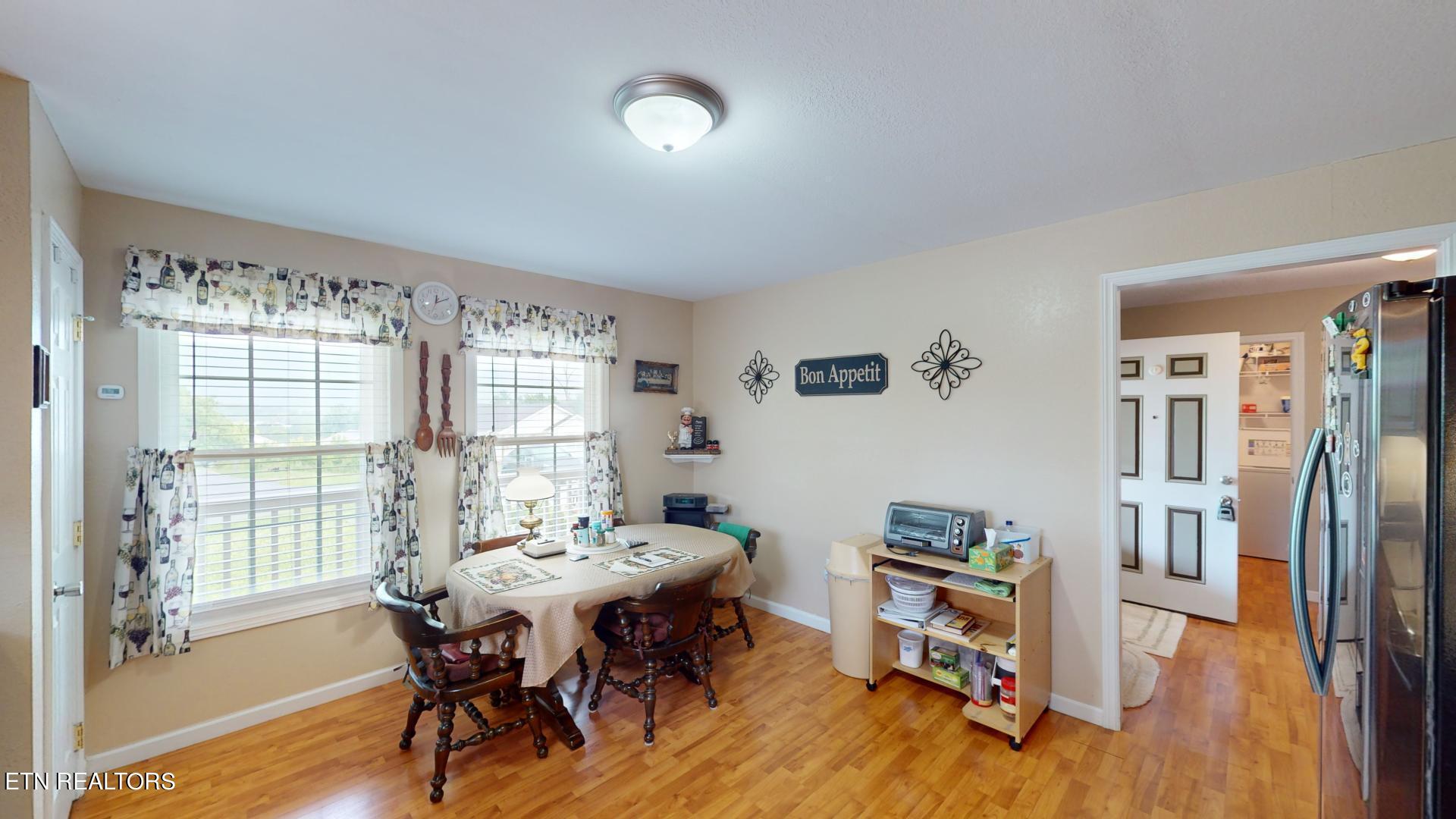 136 Sandy Circle, LaFollette