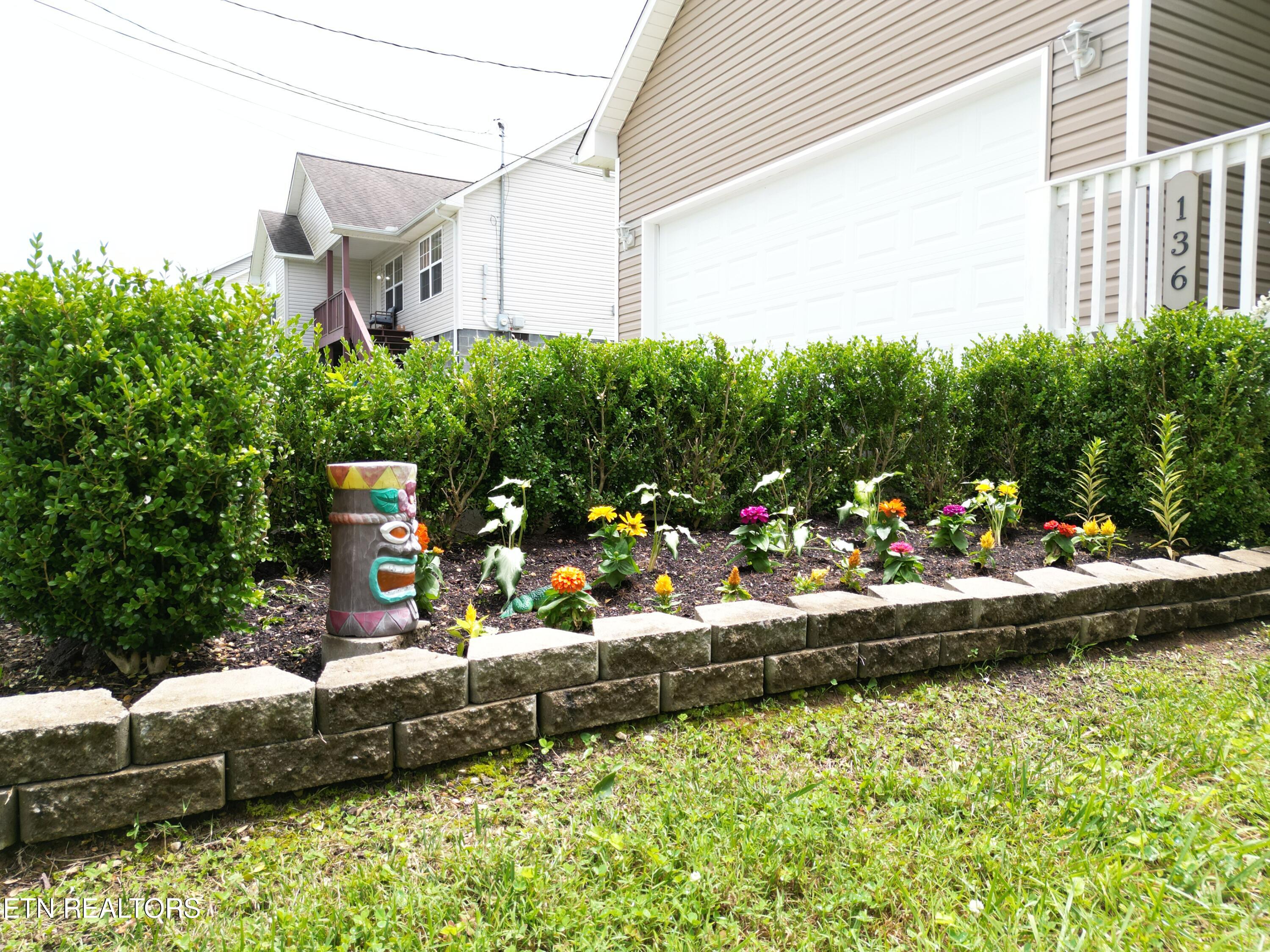 136 Sandy Circle, LaFollette