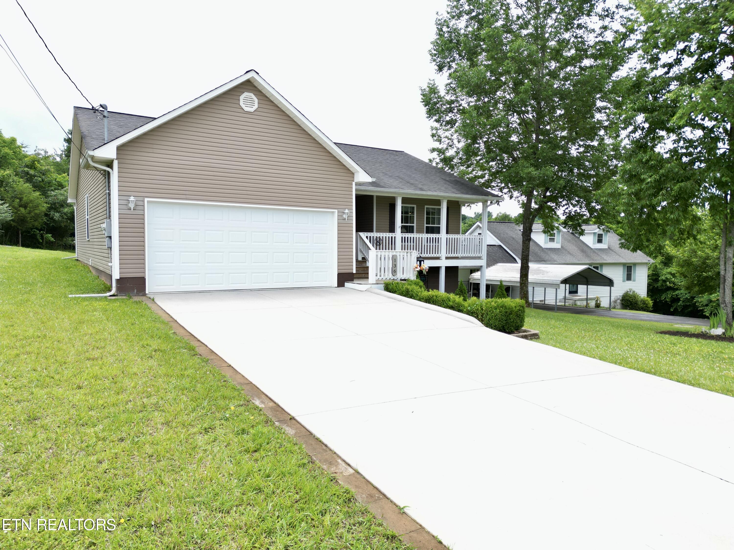 136 Sandy Circle, LaFollette