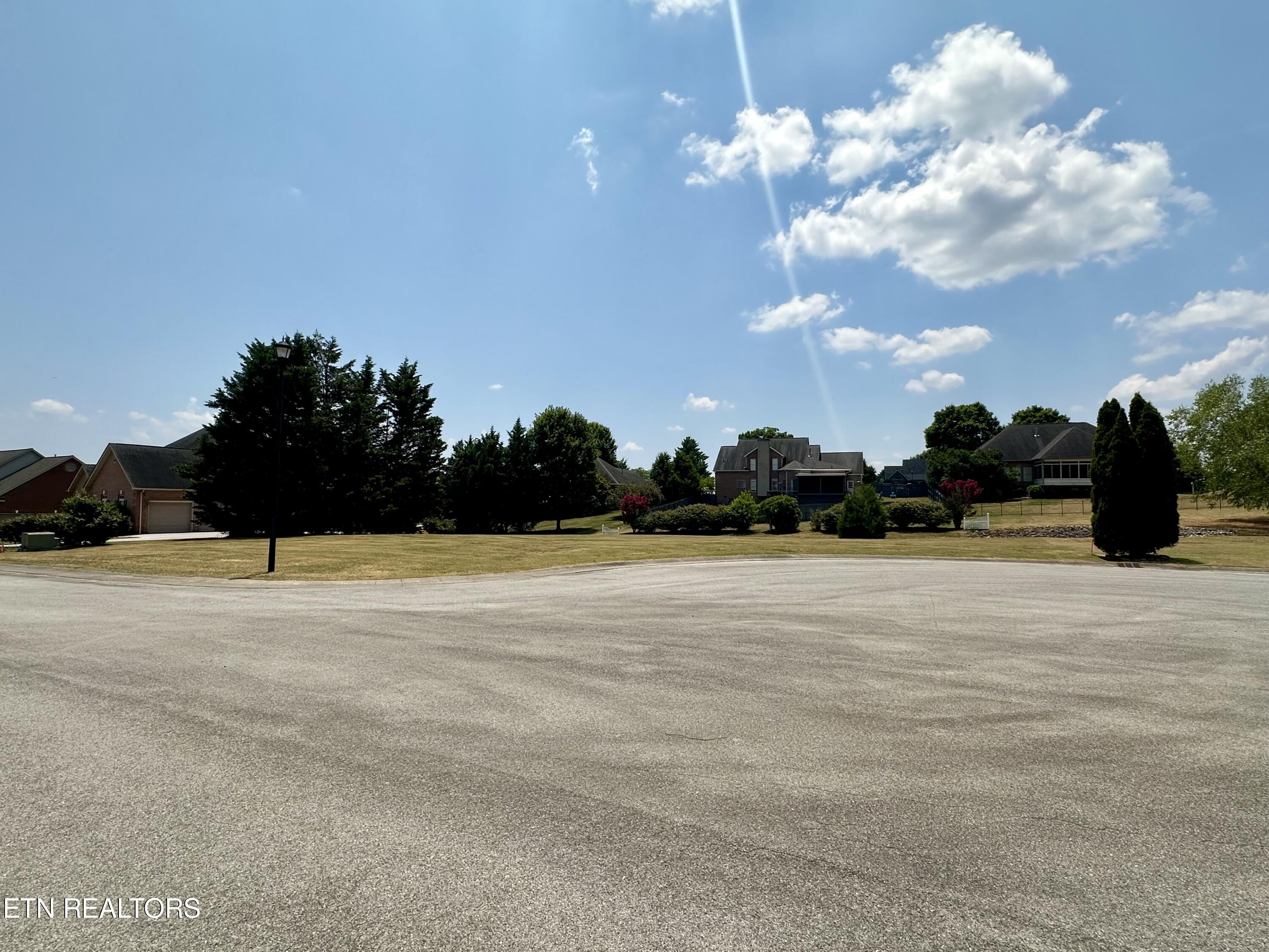 1649 Aberdeen Drive