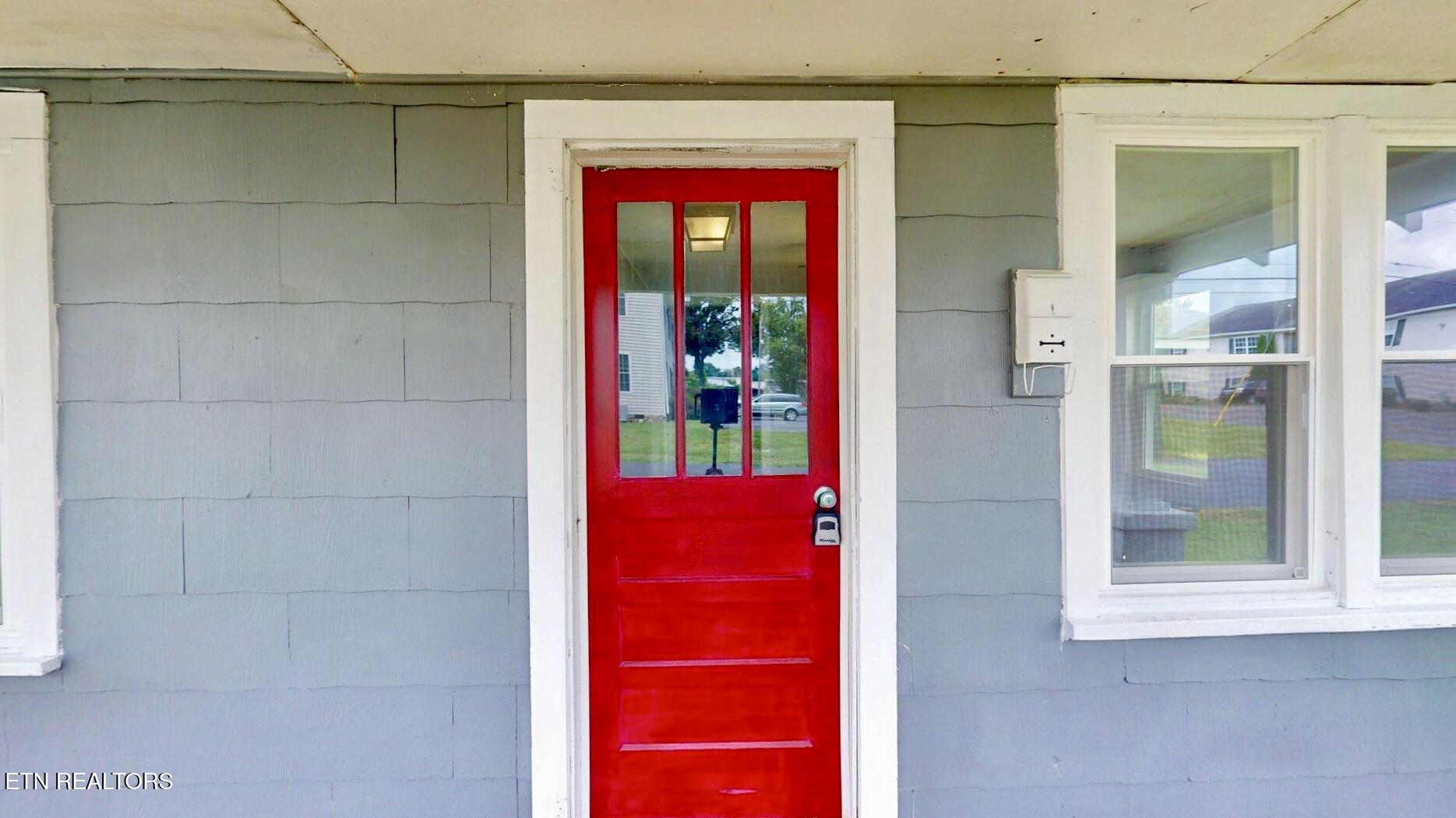 124 Mary St