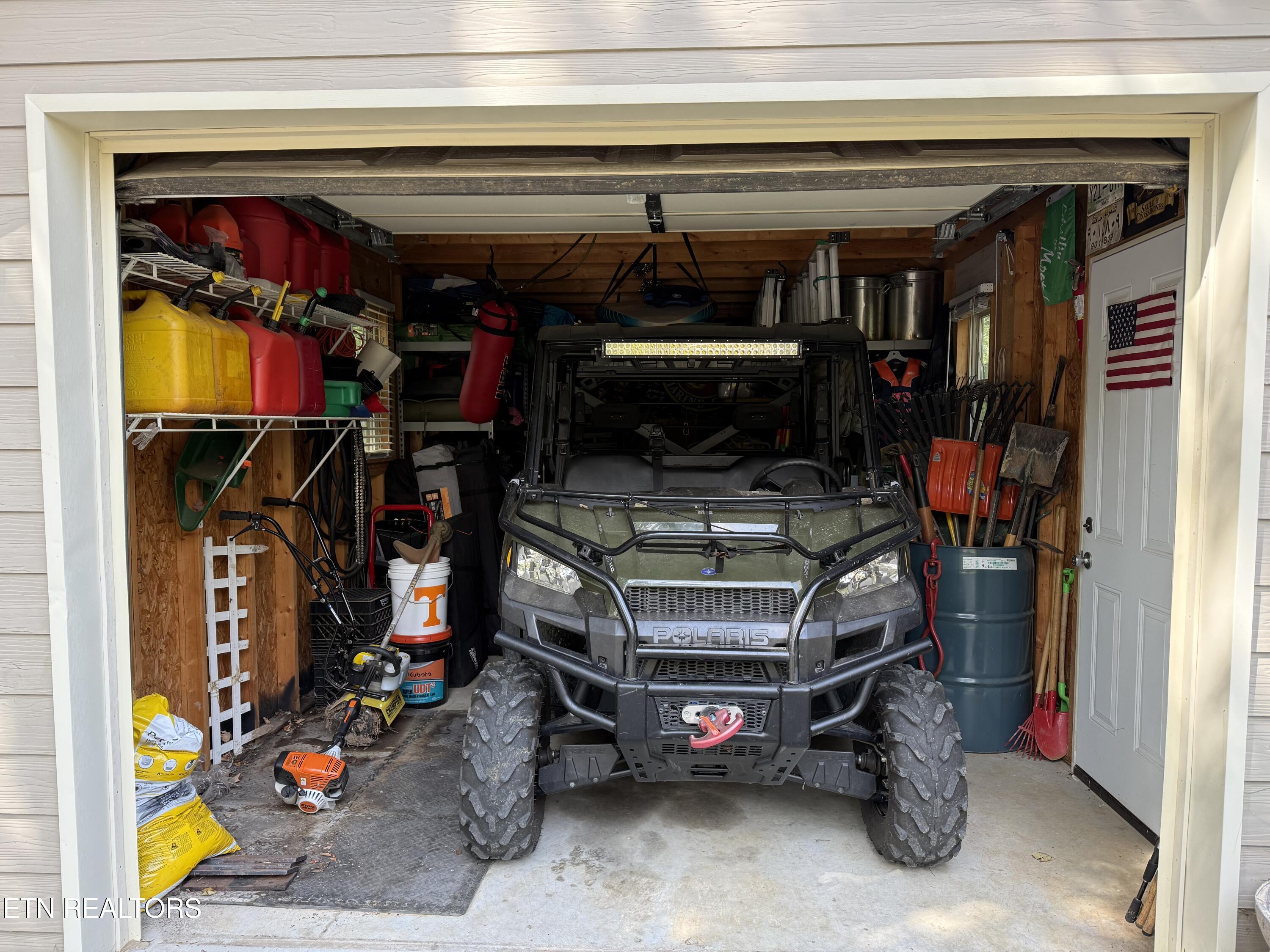 252 Running Deer Tr