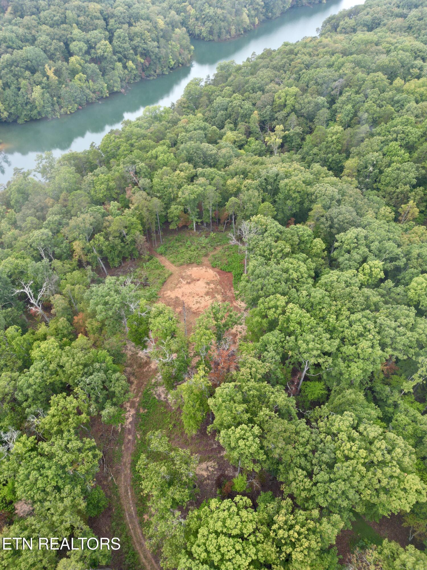 497 Thompson Rd
