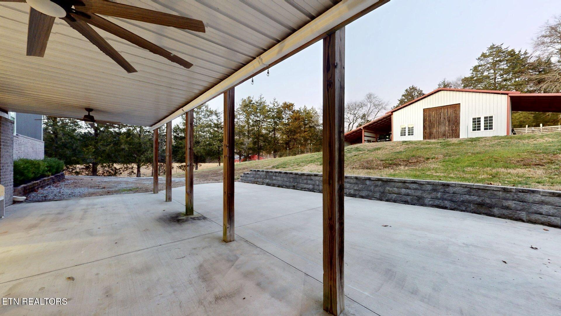 10050 Hines Valley