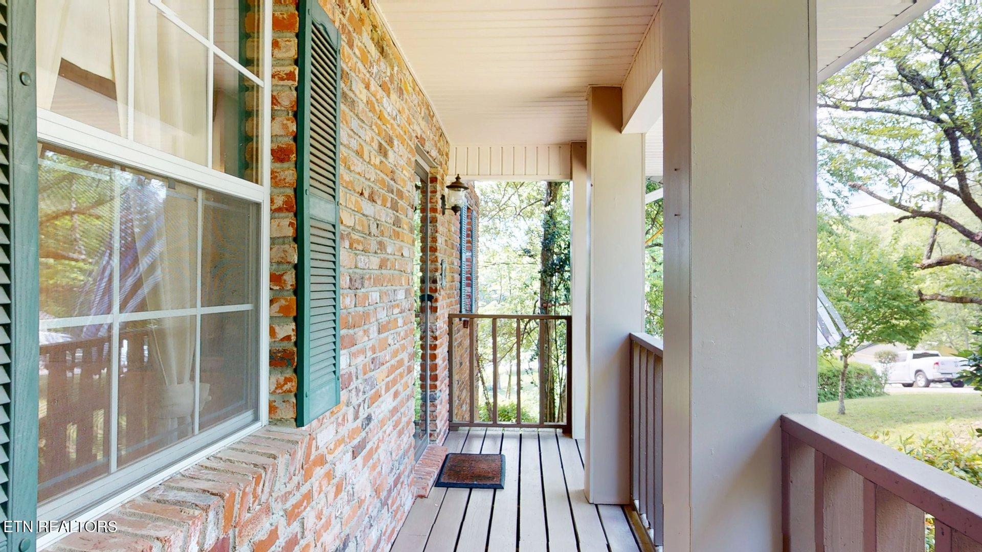 205 Vintage Lane