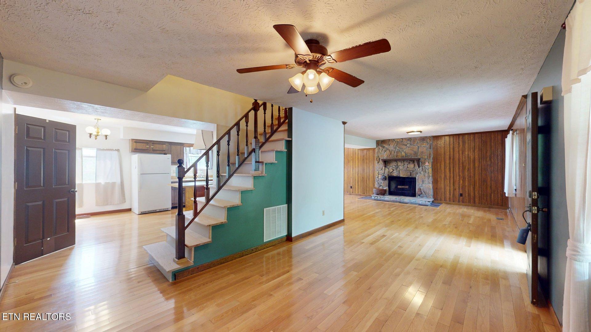 205 Vintage Lane
