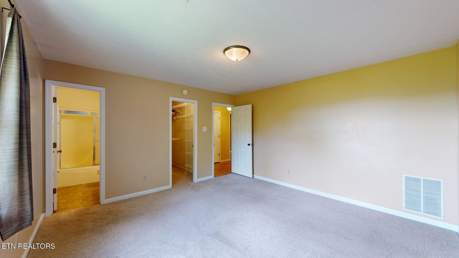 205 Vintage Lane