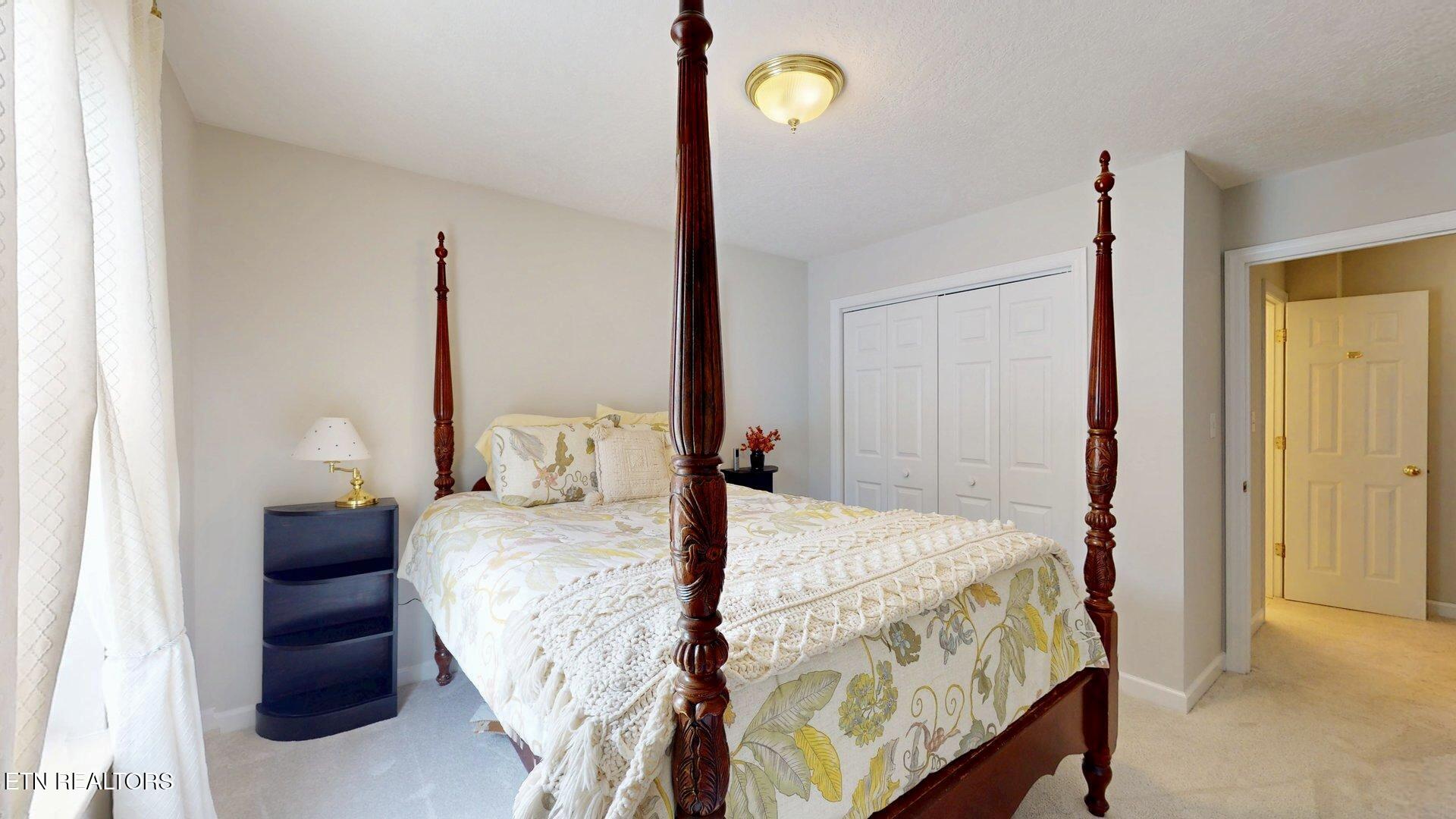2202 Orchard Meade Lane