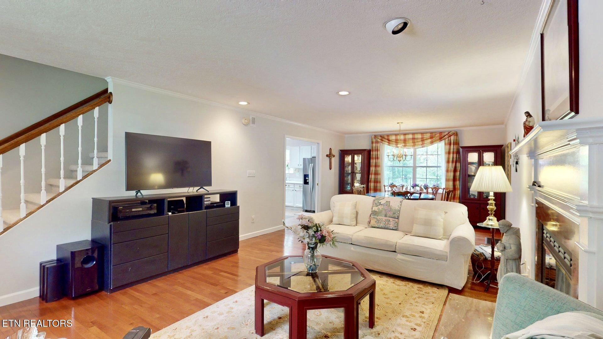 2202 Orchard Meade Lane