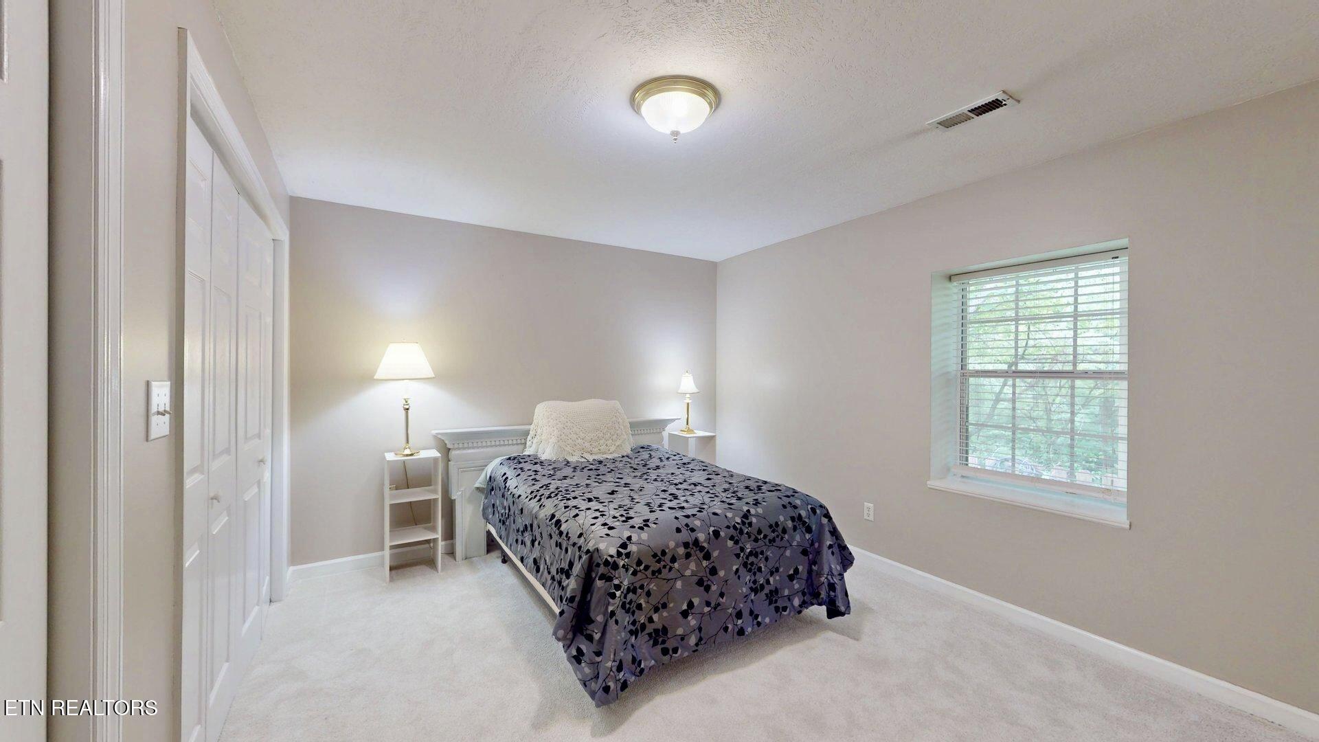 2202 Orchard Meade Lane