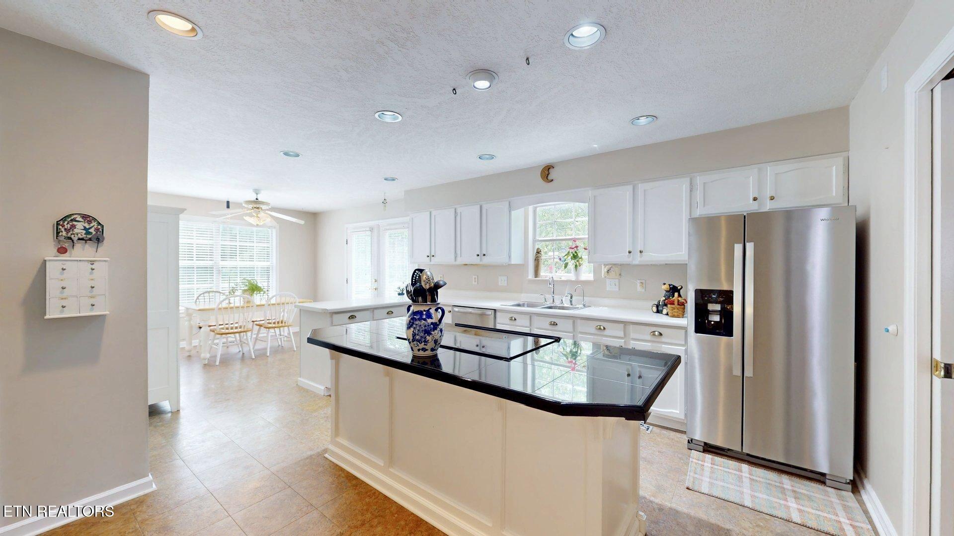 2202 Orchard Meade Lane